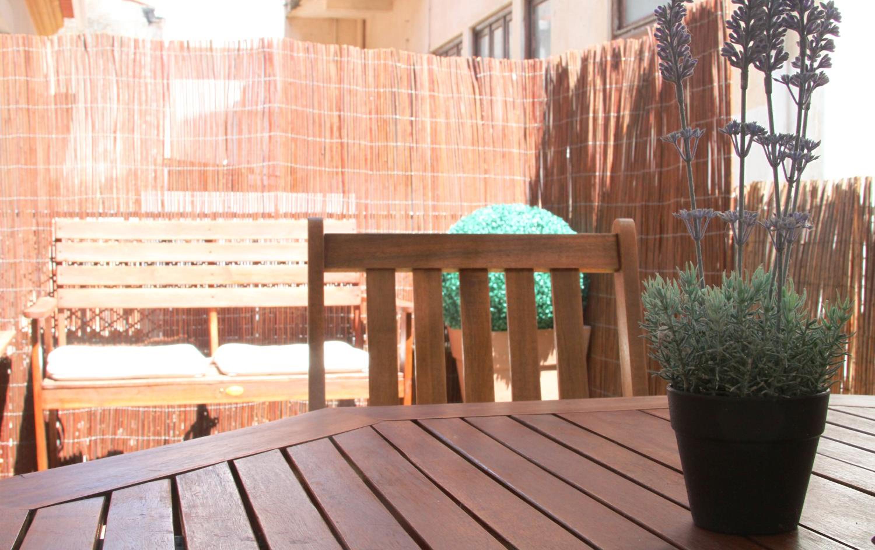 Hotel Hostel 2300 Thomar - Image 1