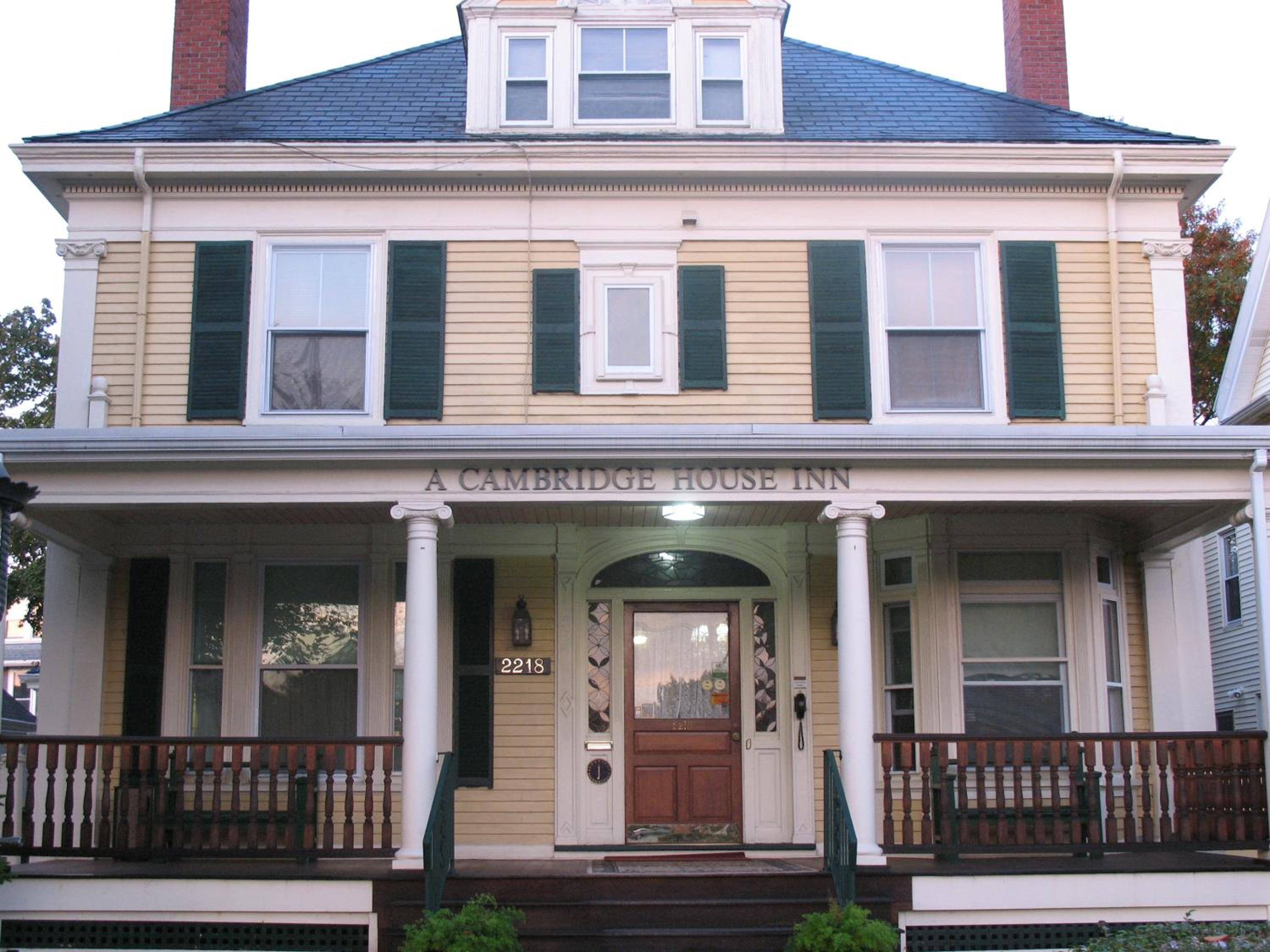 A Cambridge House Inn - Property Image 10