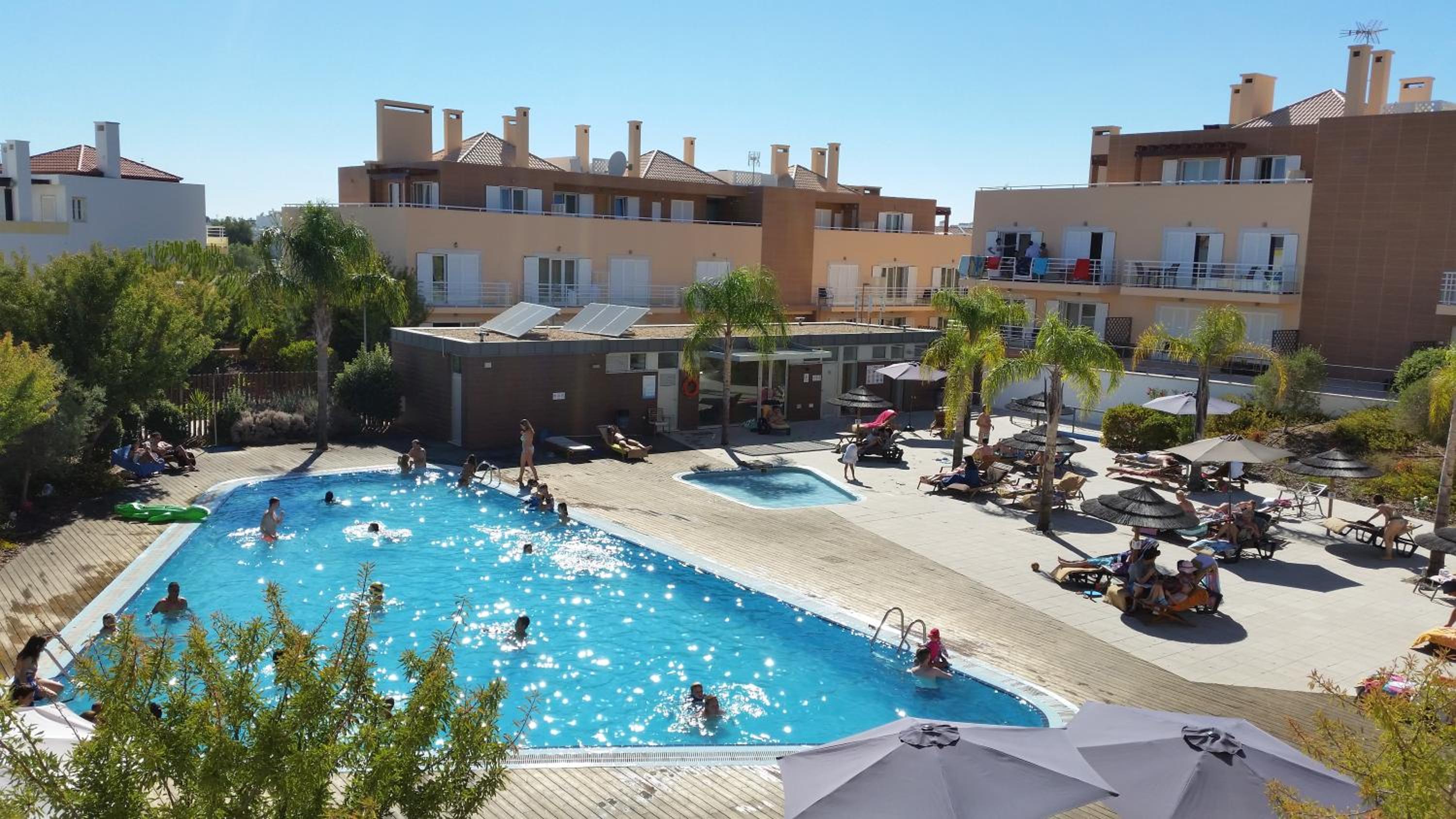 Apartamento Laranjas Garden view 5