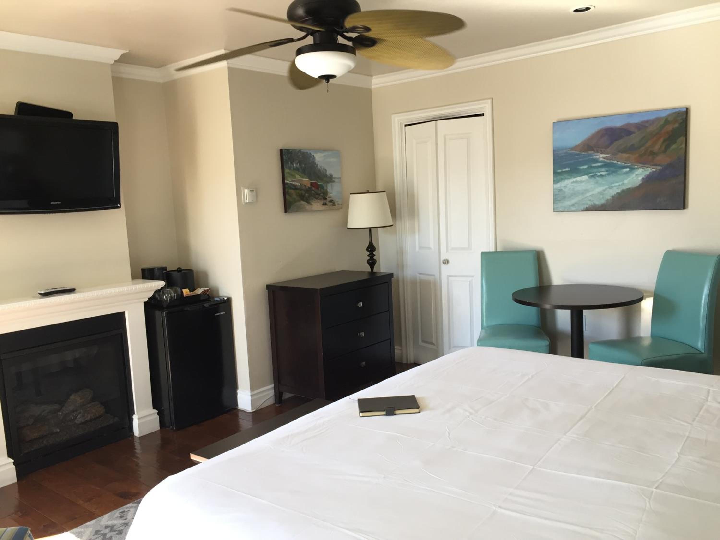 Beach Bungalow Inn and Suites view 2