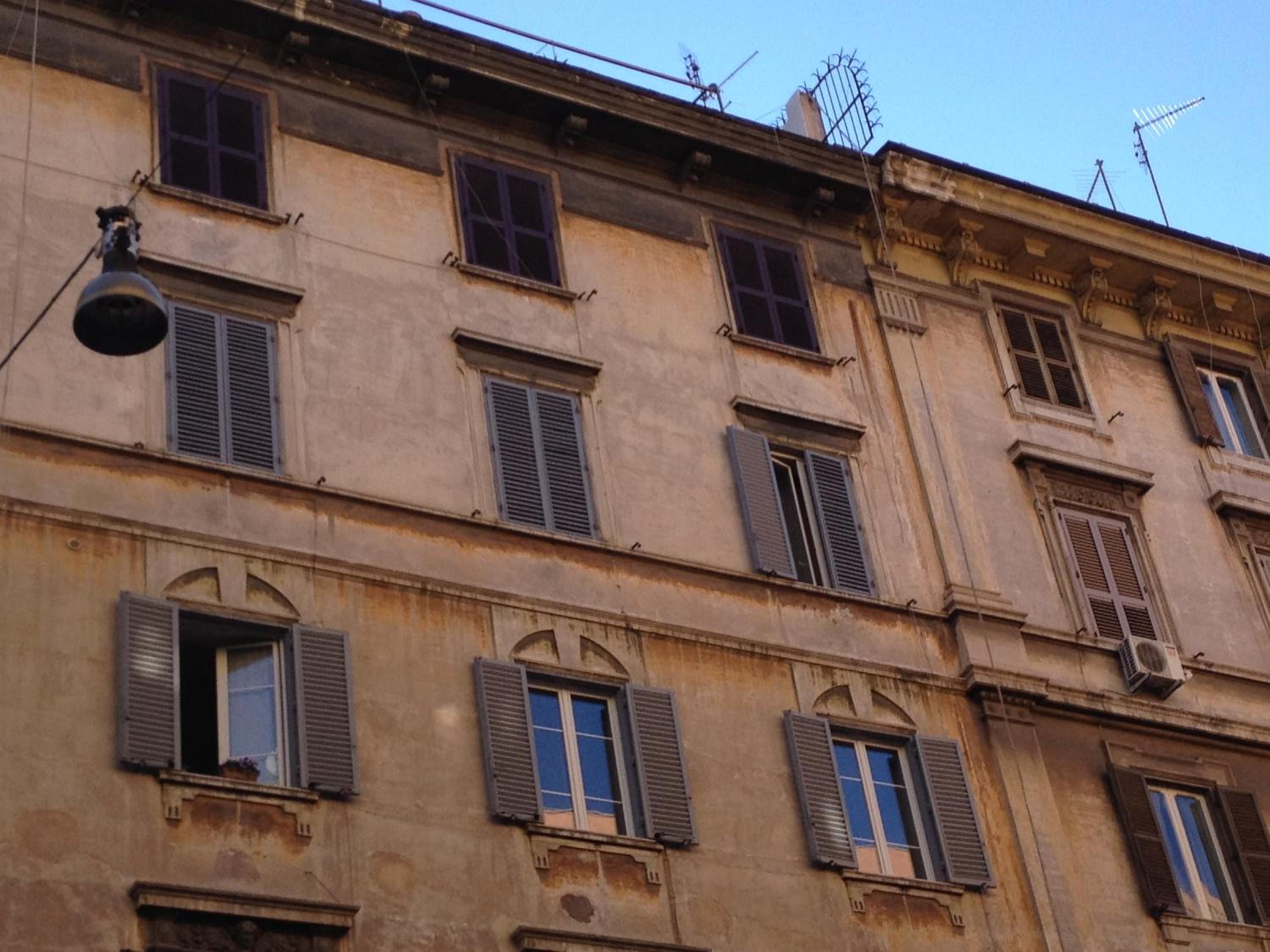 Guest Art Roma