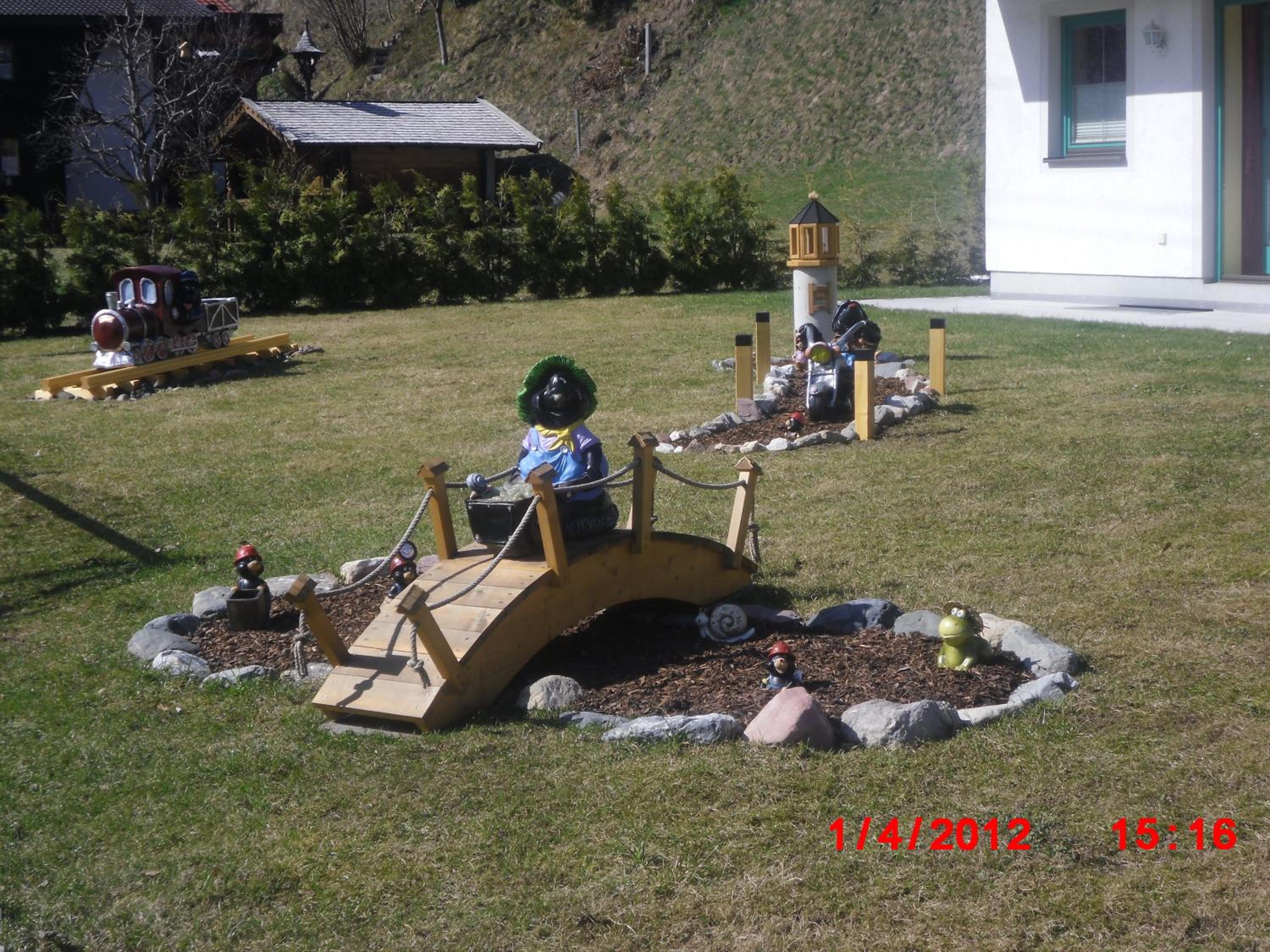 Photo 9