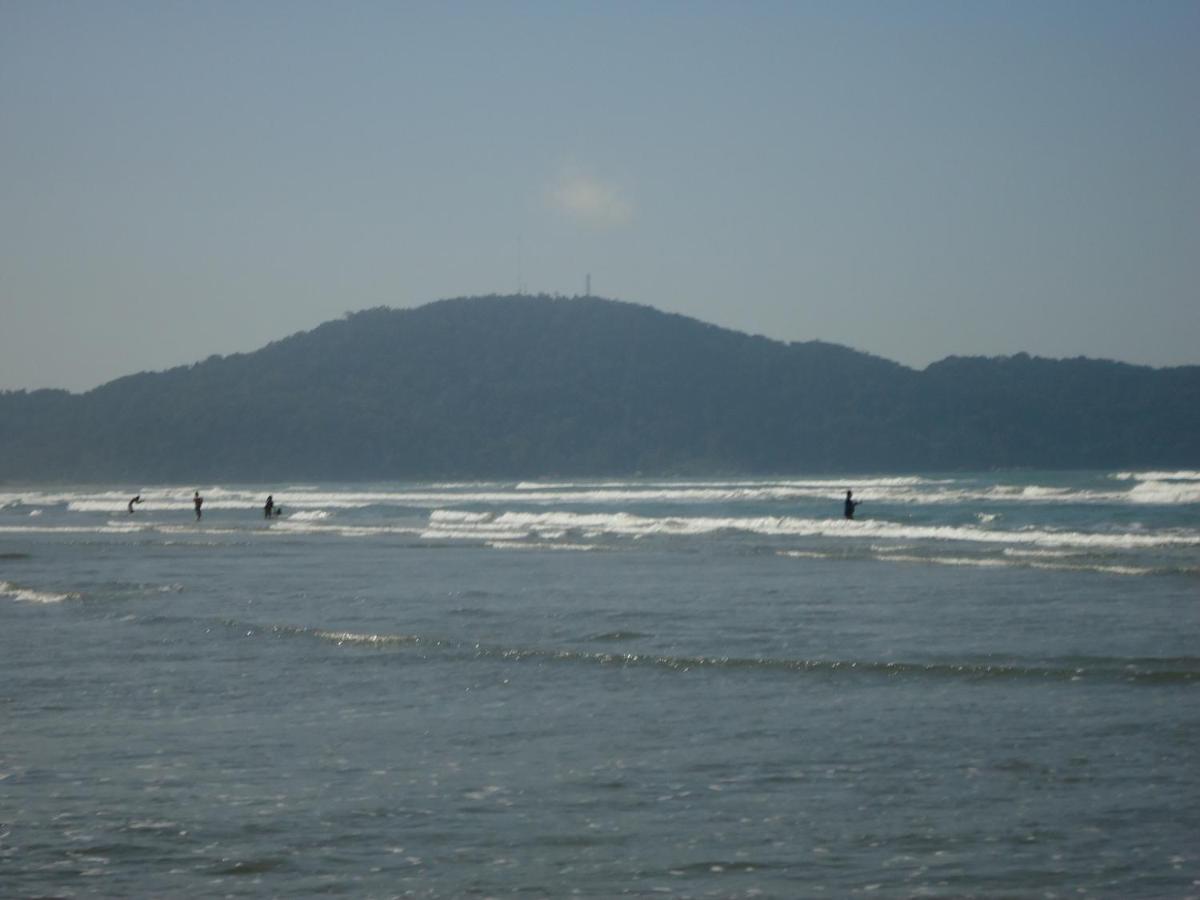 Apto Residencial Fernanda - PRAIA GUILHERMINA - Com Wi-Fi