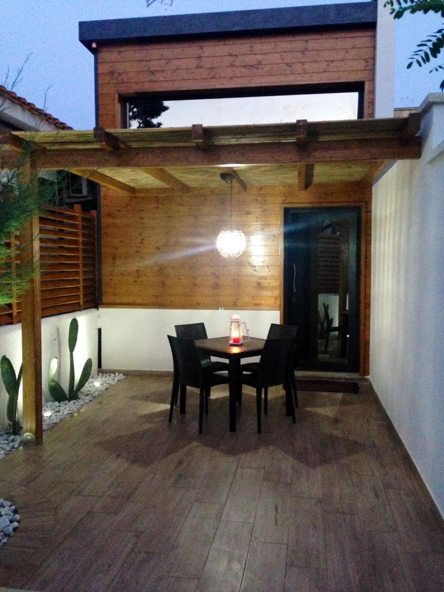White Apartment Salento photo 3
