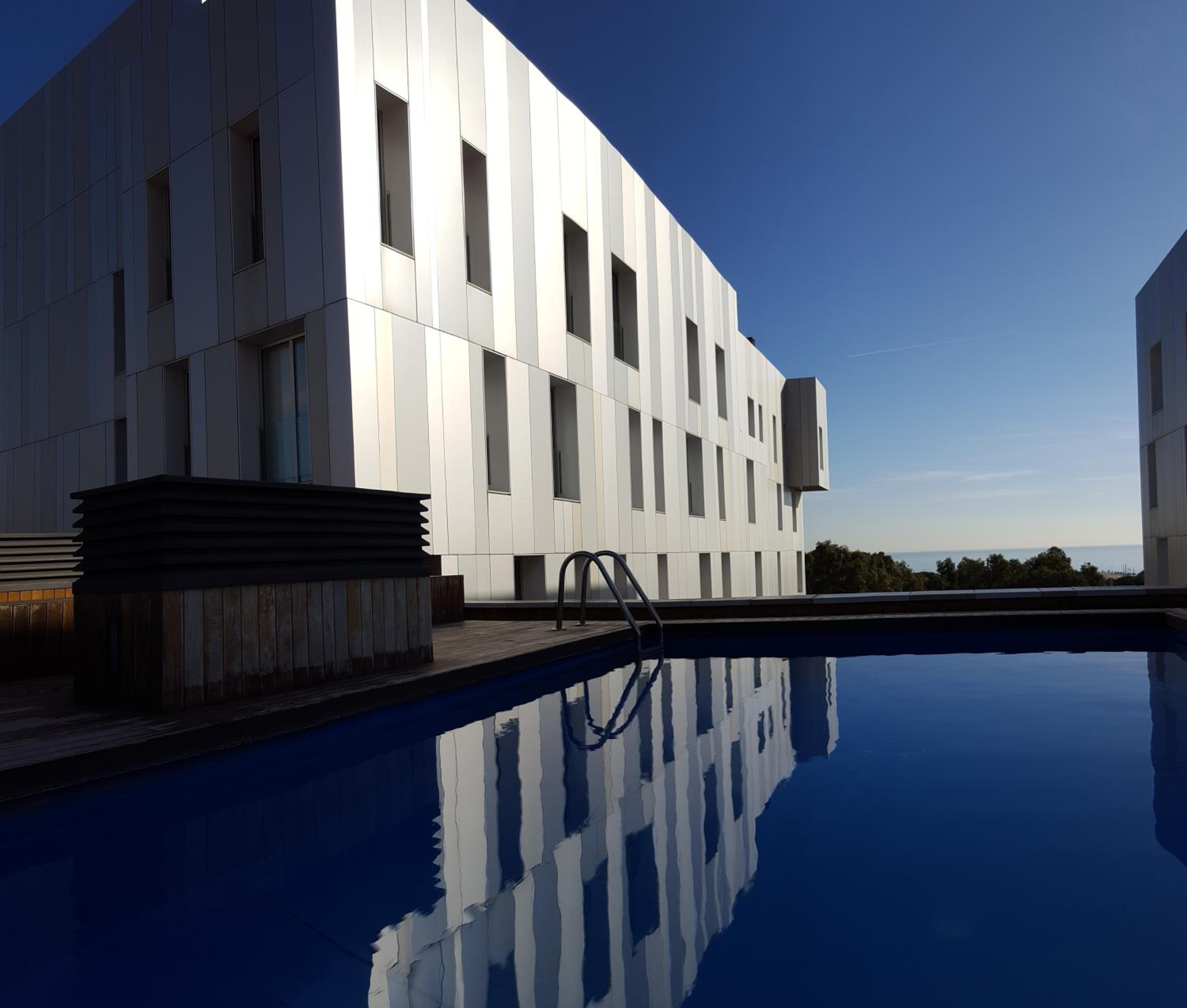 Durlet Beach Apartments