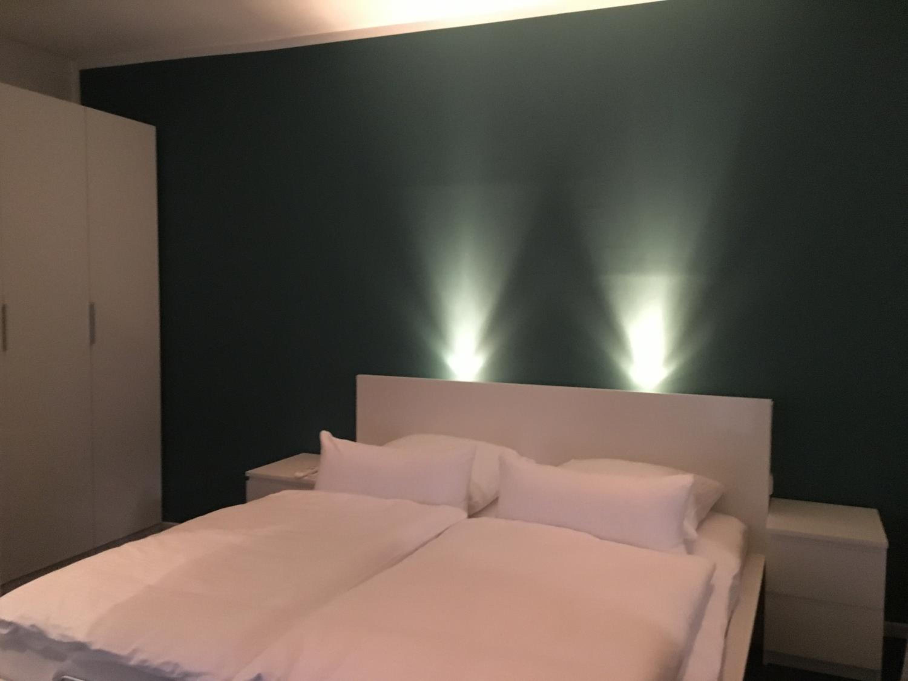 The Apartment Central