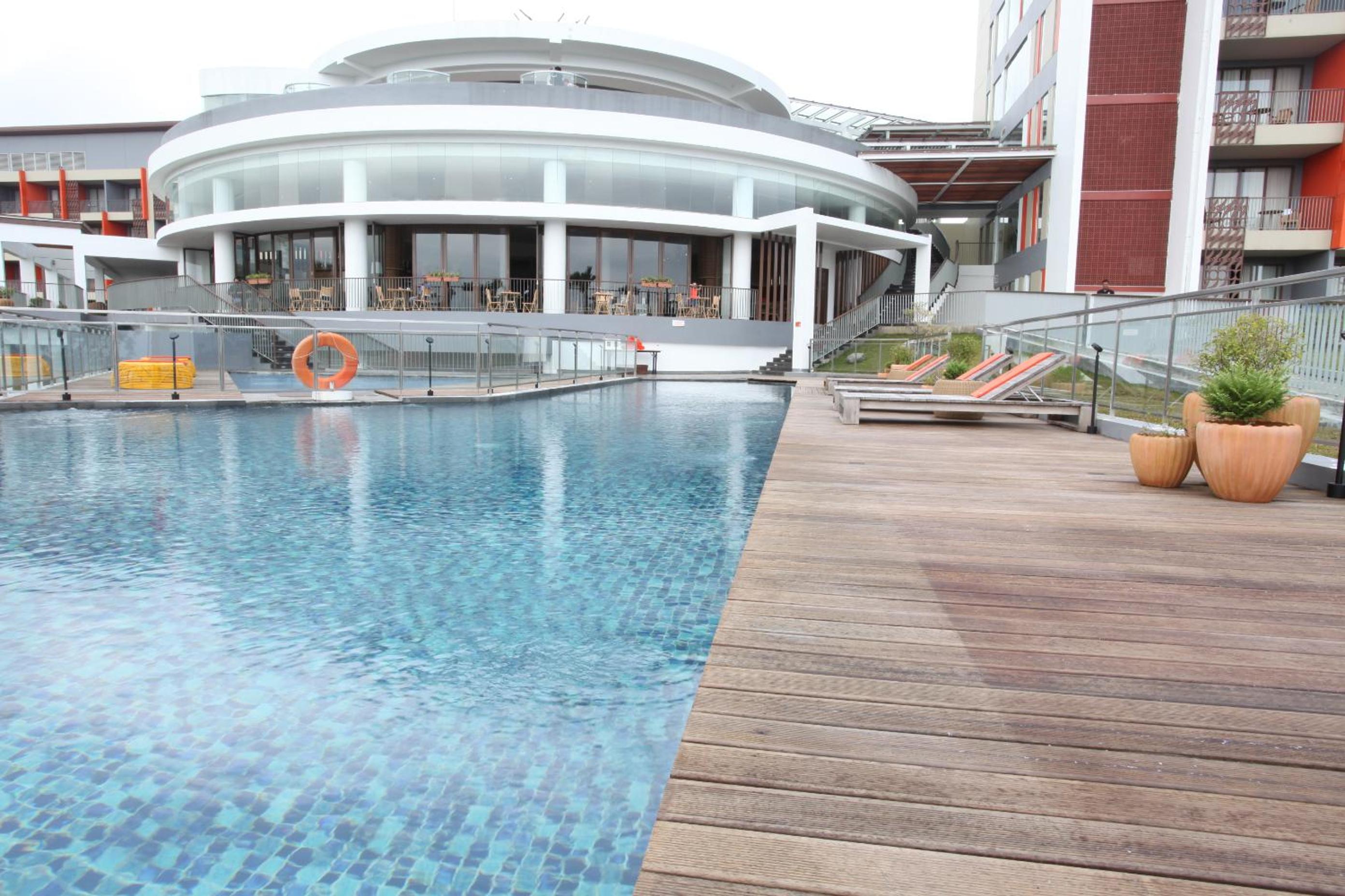Pesona Alam Resort & Spa