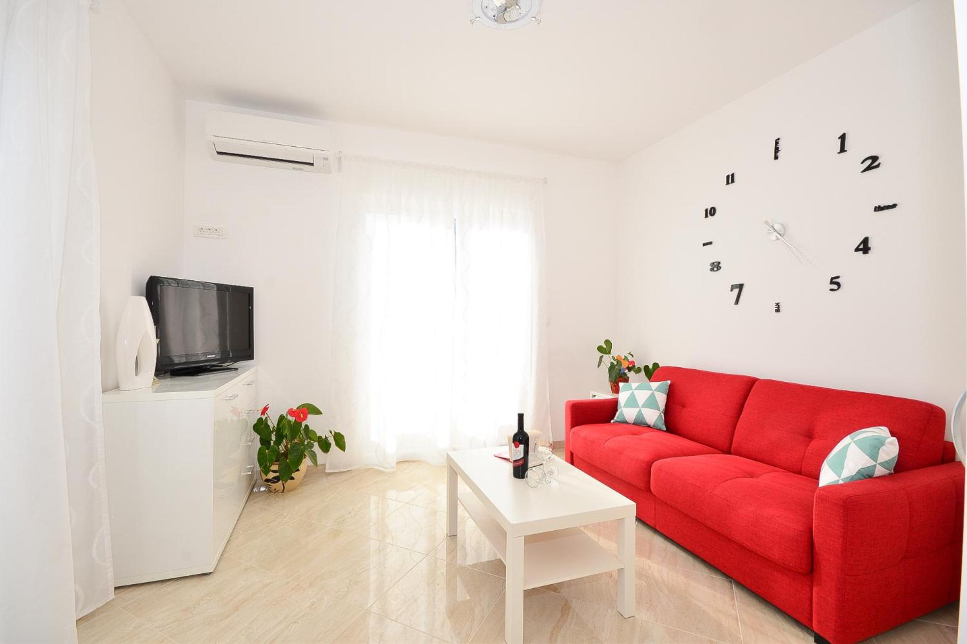 Apartment & Room Ladisic