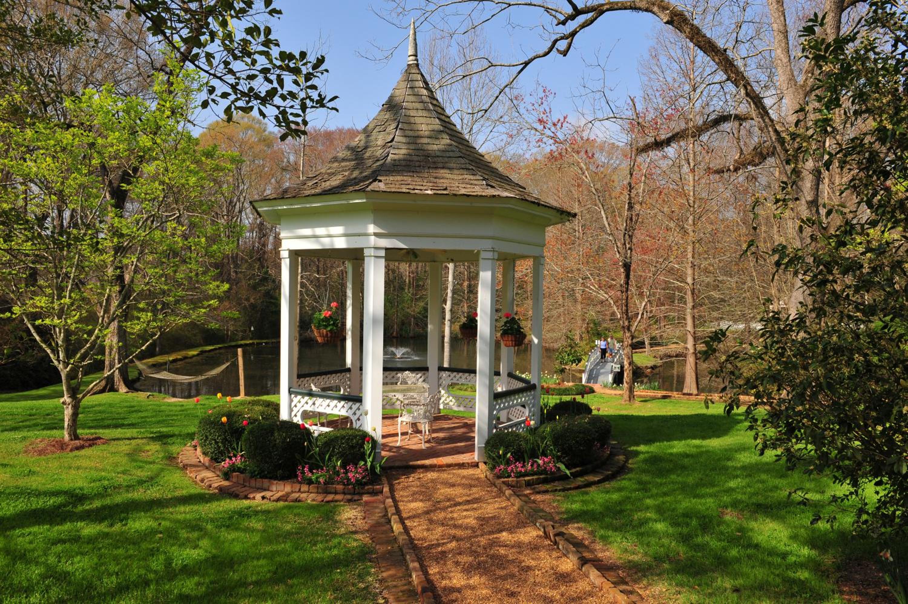 Natchez Vacations - Monmouth Historic Inn - Property Image 14