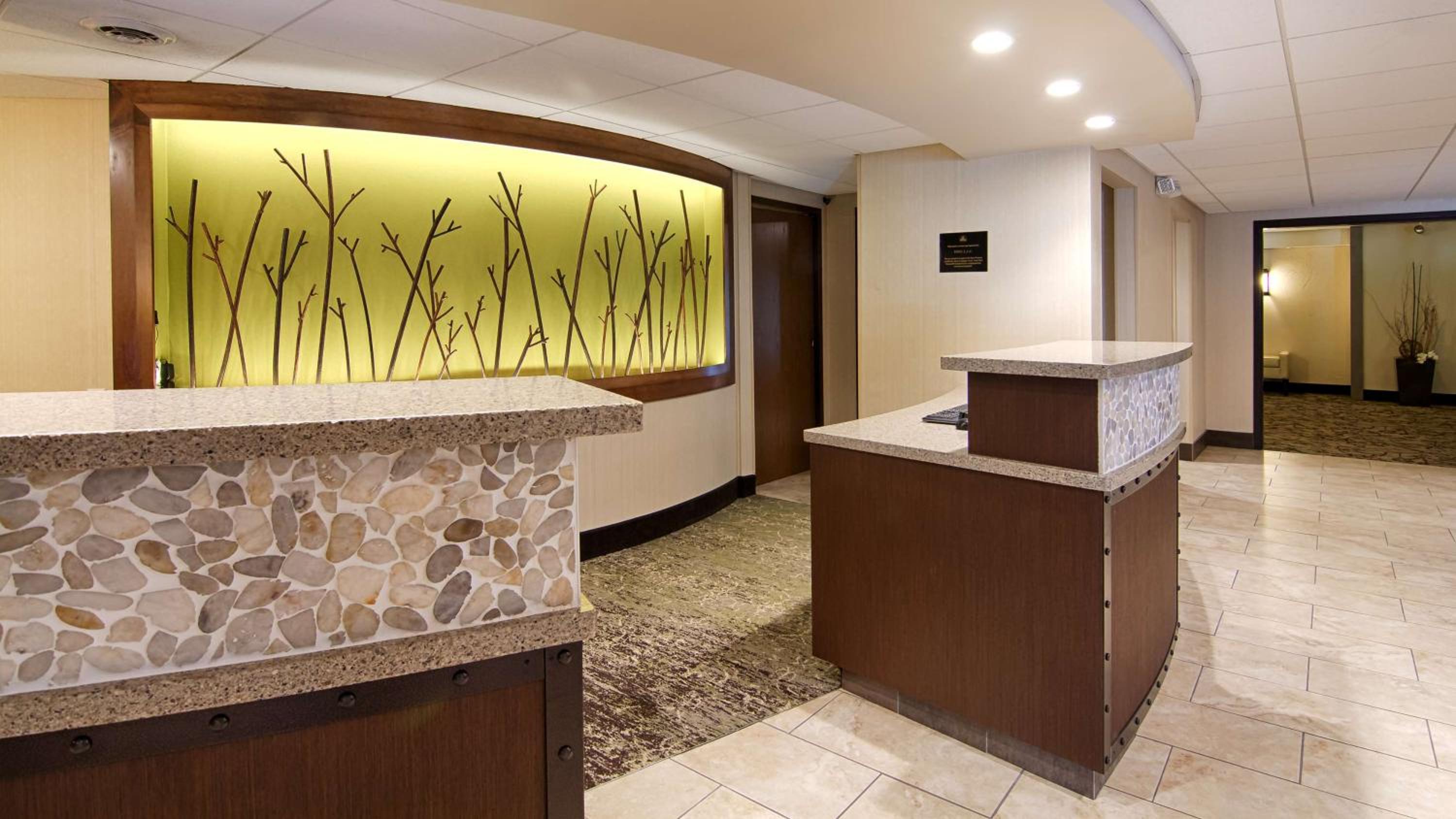 Mankato Vacations - Best Western Plus New Ulm - Property Image 2