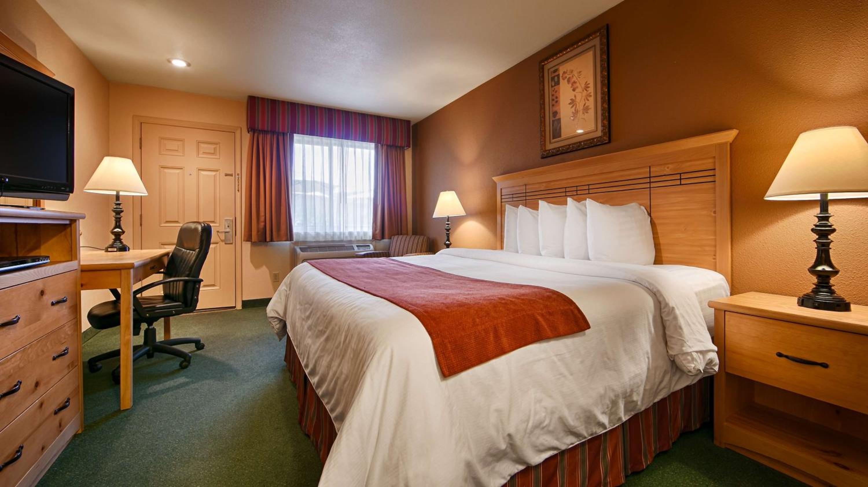 Roseburg Vacations - BEST WESTERN PLUS Hartford Lodge - Property Image 5