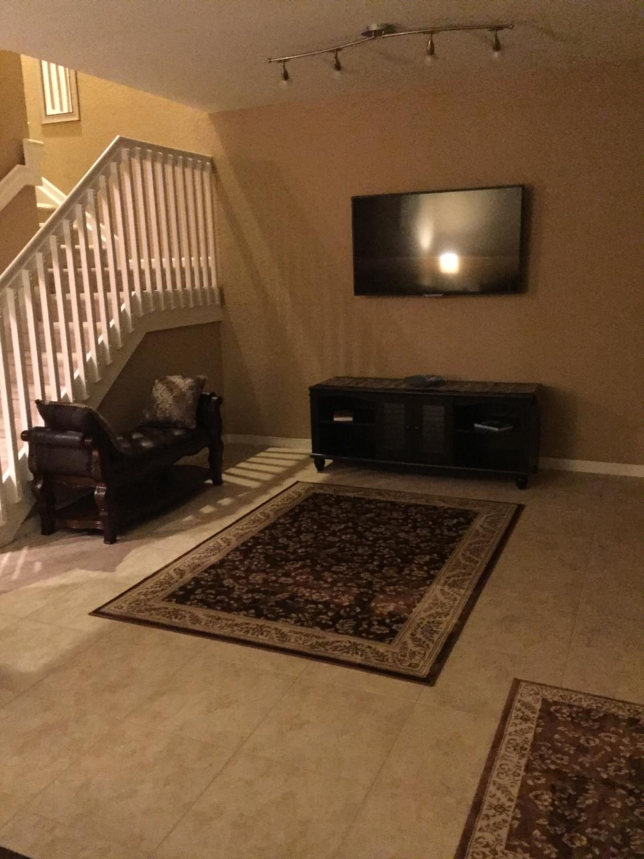 Speedway Blvd Townhouse view 4