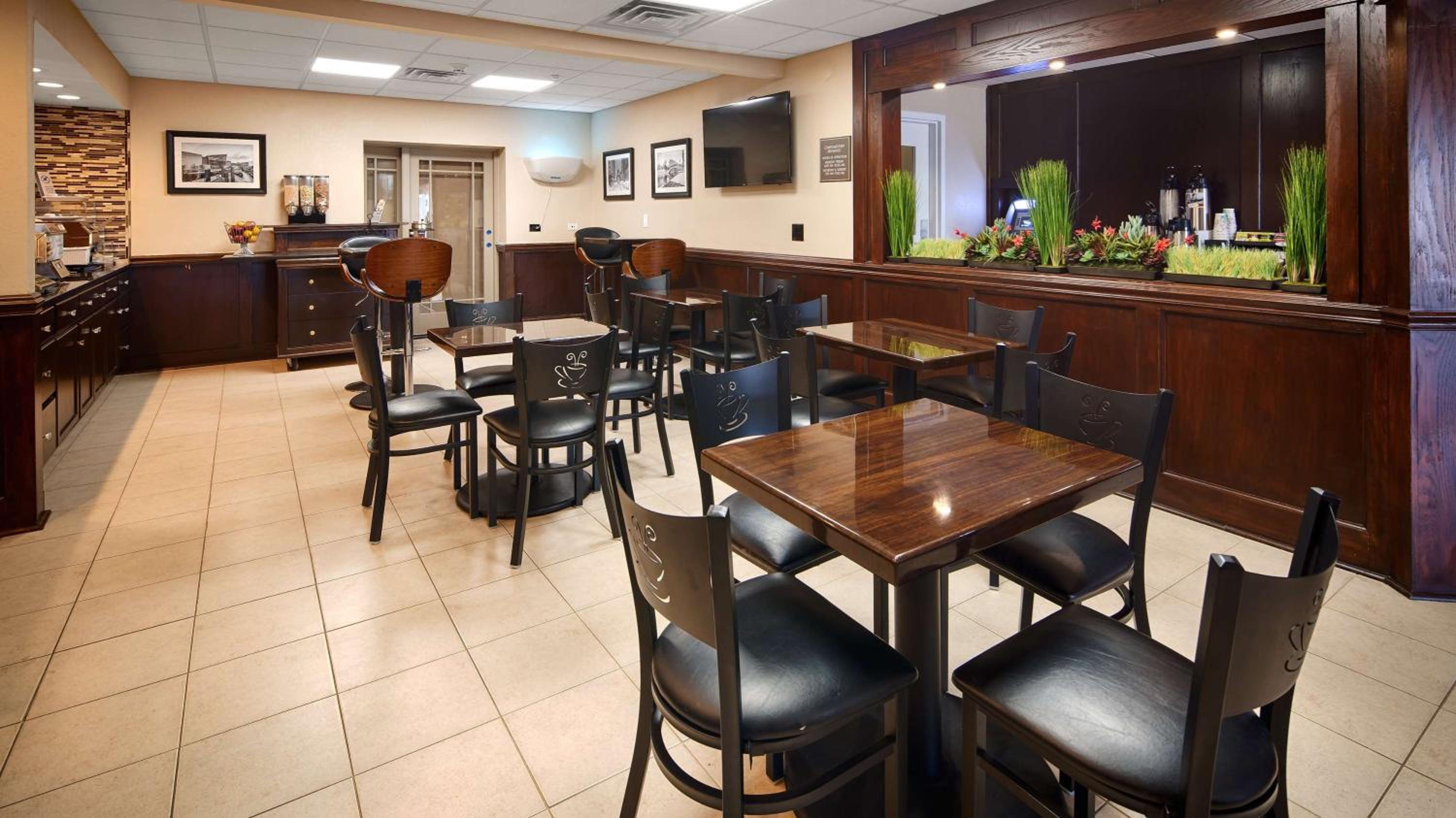 Crawfordsville Vacations - Best Western Plus Crawfordsville Hotel - Property Image 31