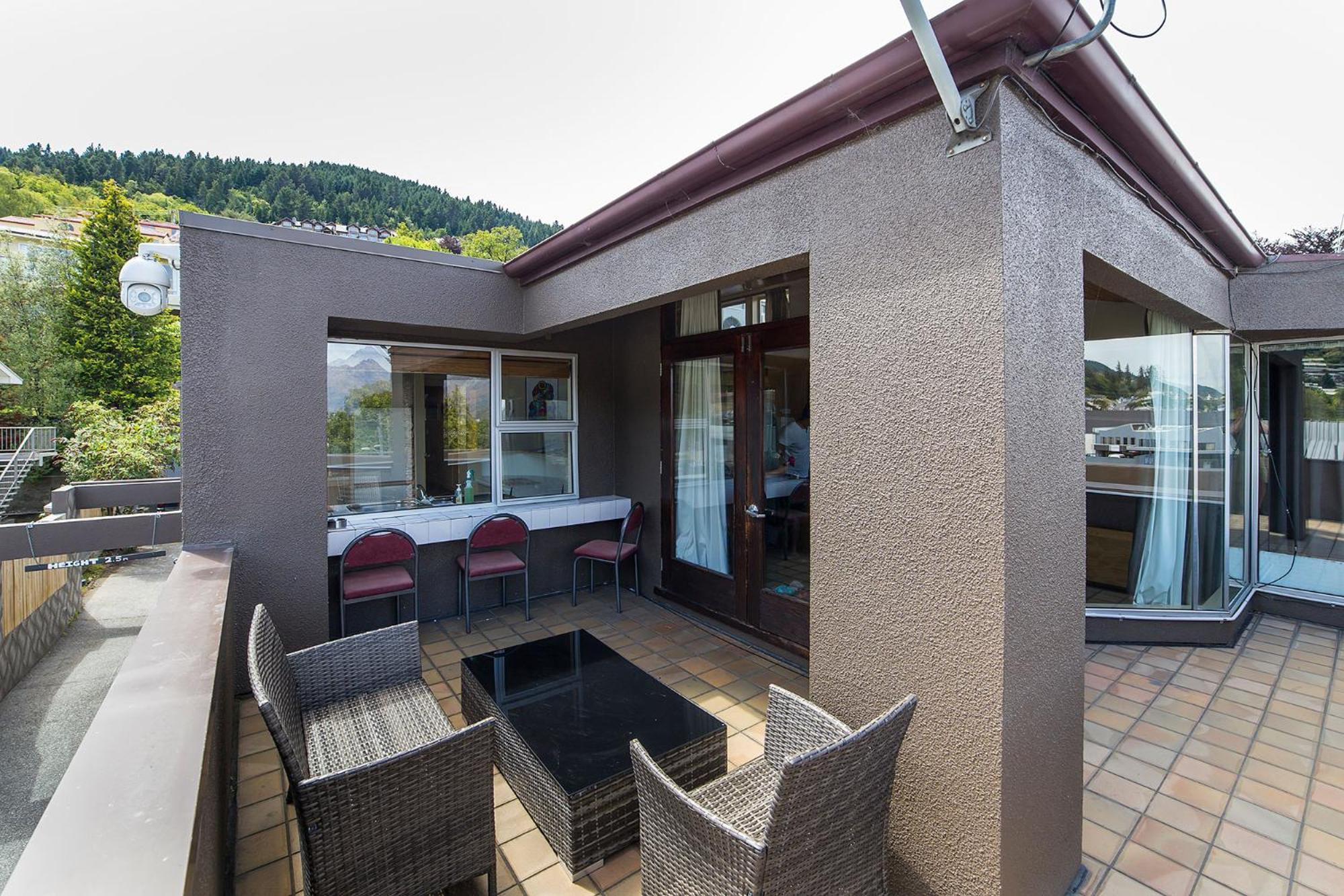 Tahuna Pod Hostel