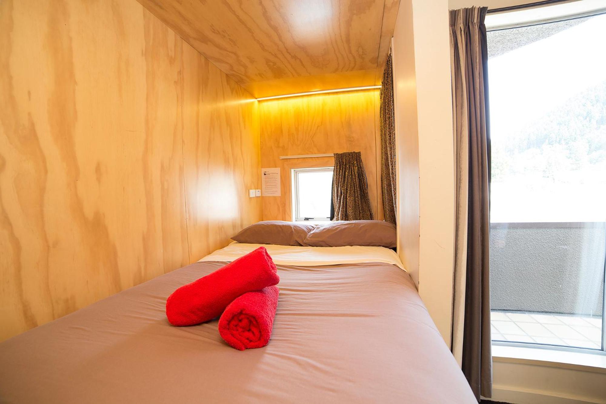 Tahuna Pod Hostel