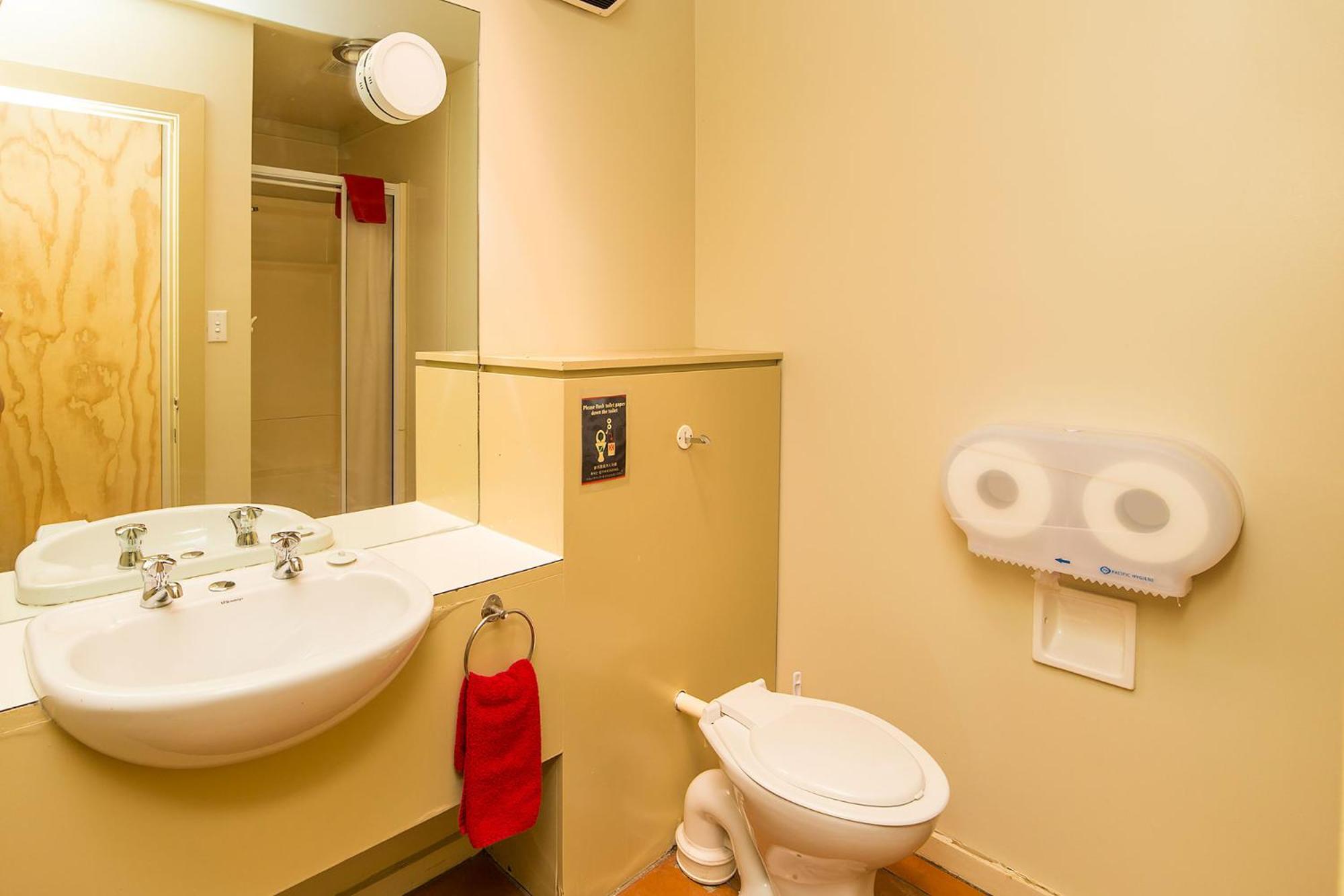 Tahuna Pod Hostel