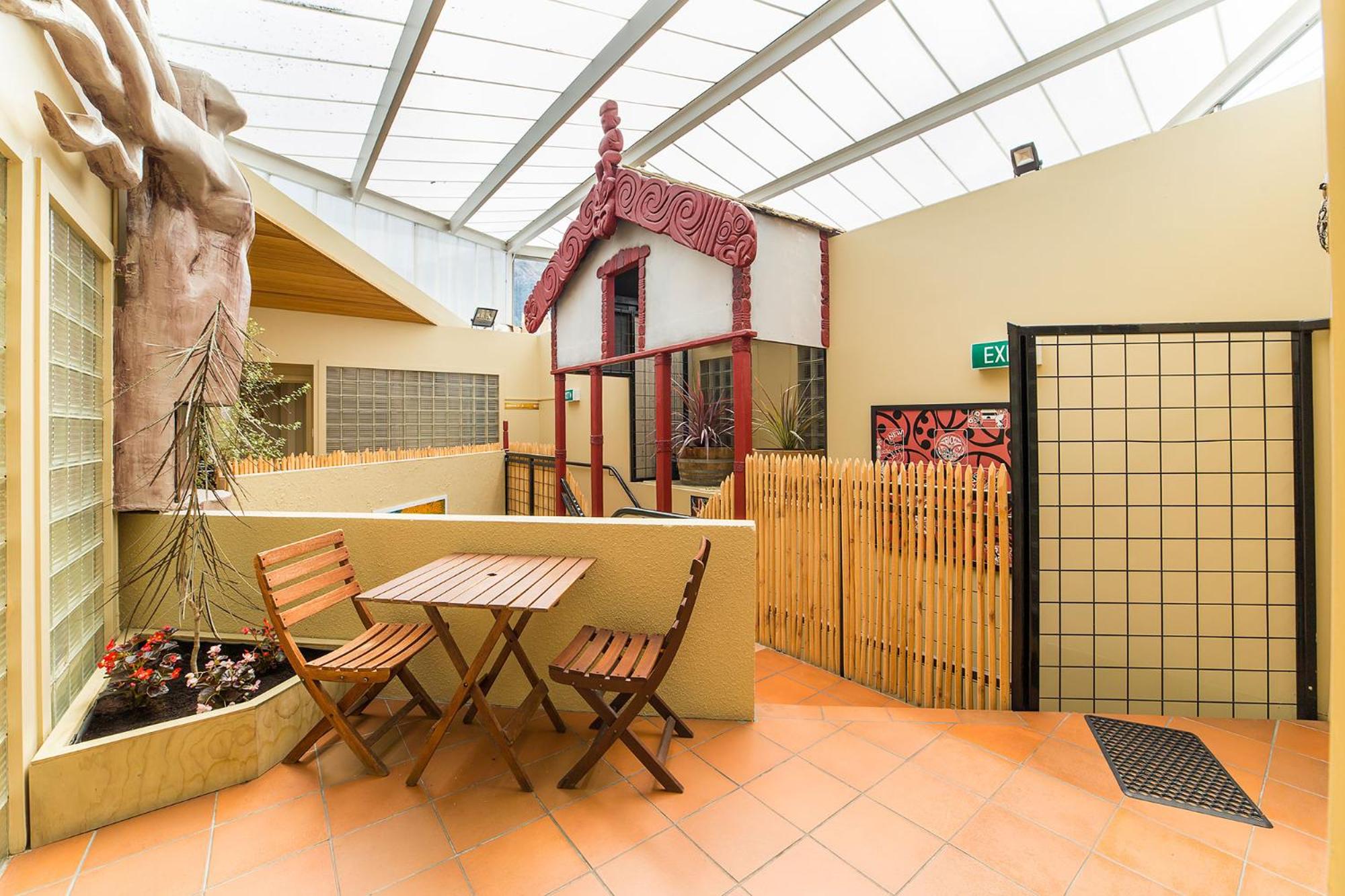 Tahuna Pod Hostel