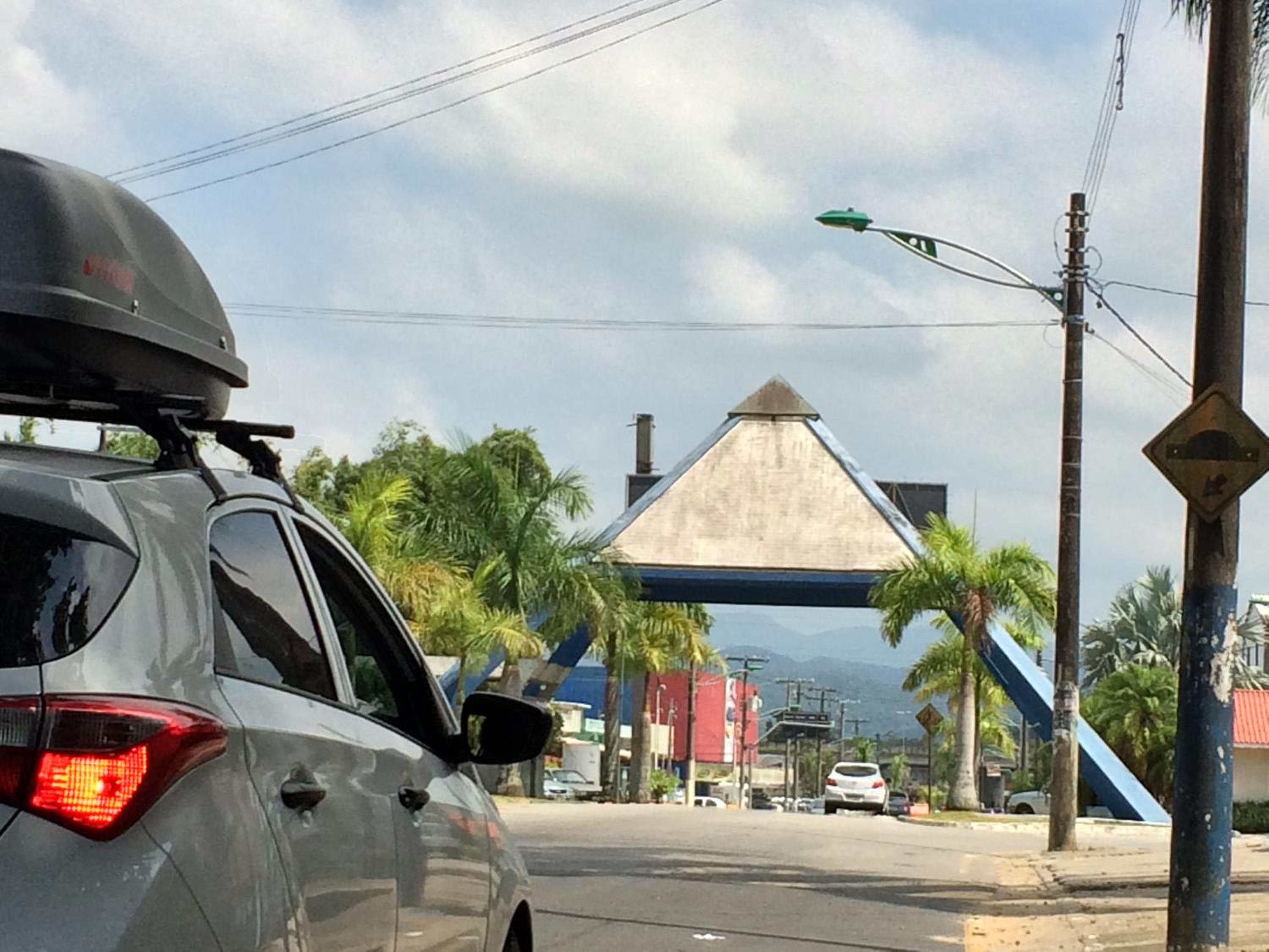 Locação Temporada - Condomínio Praia do Arpoador