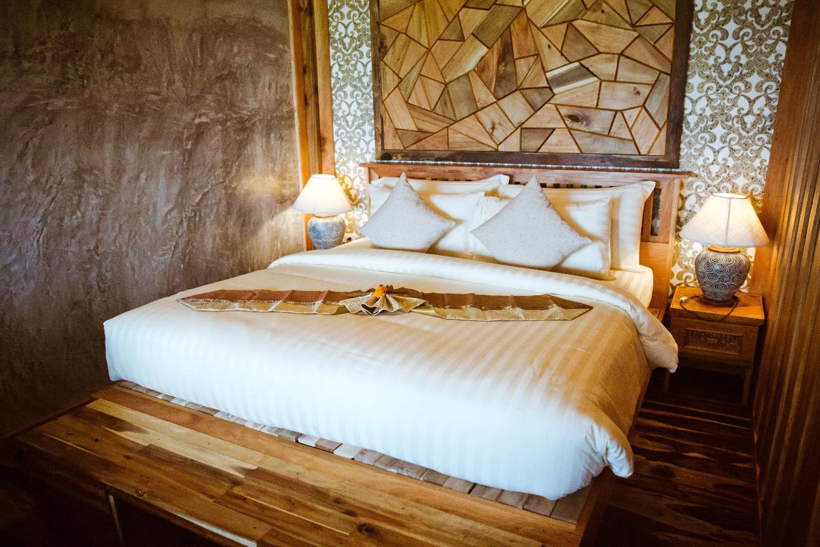 Phi Phi Phu Chalet Resort