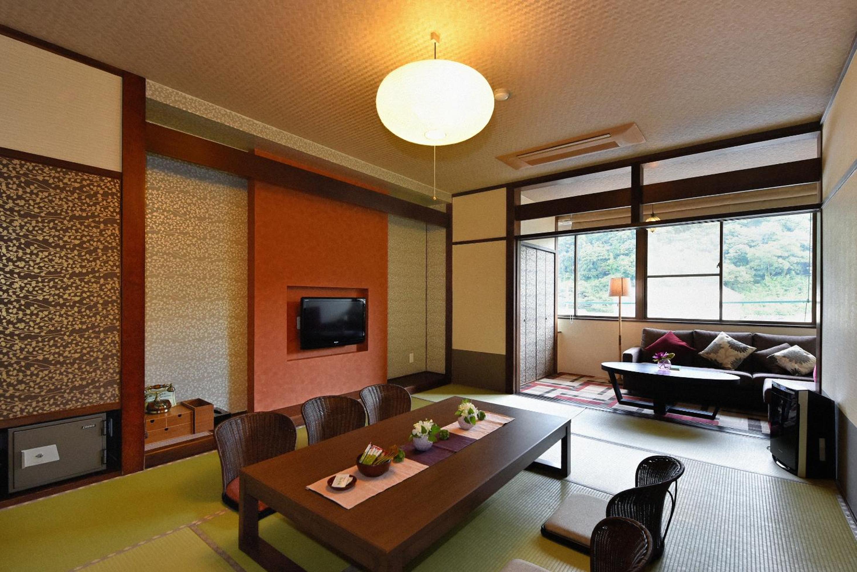 Hamachiyokan