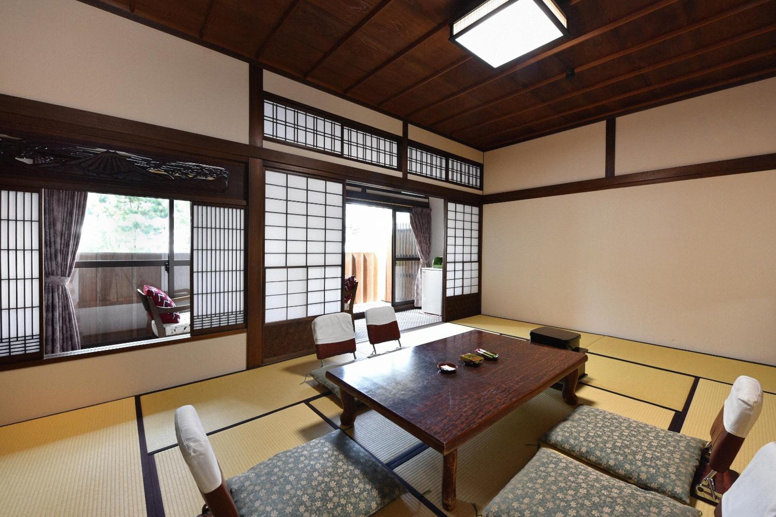 Hamachiyokan