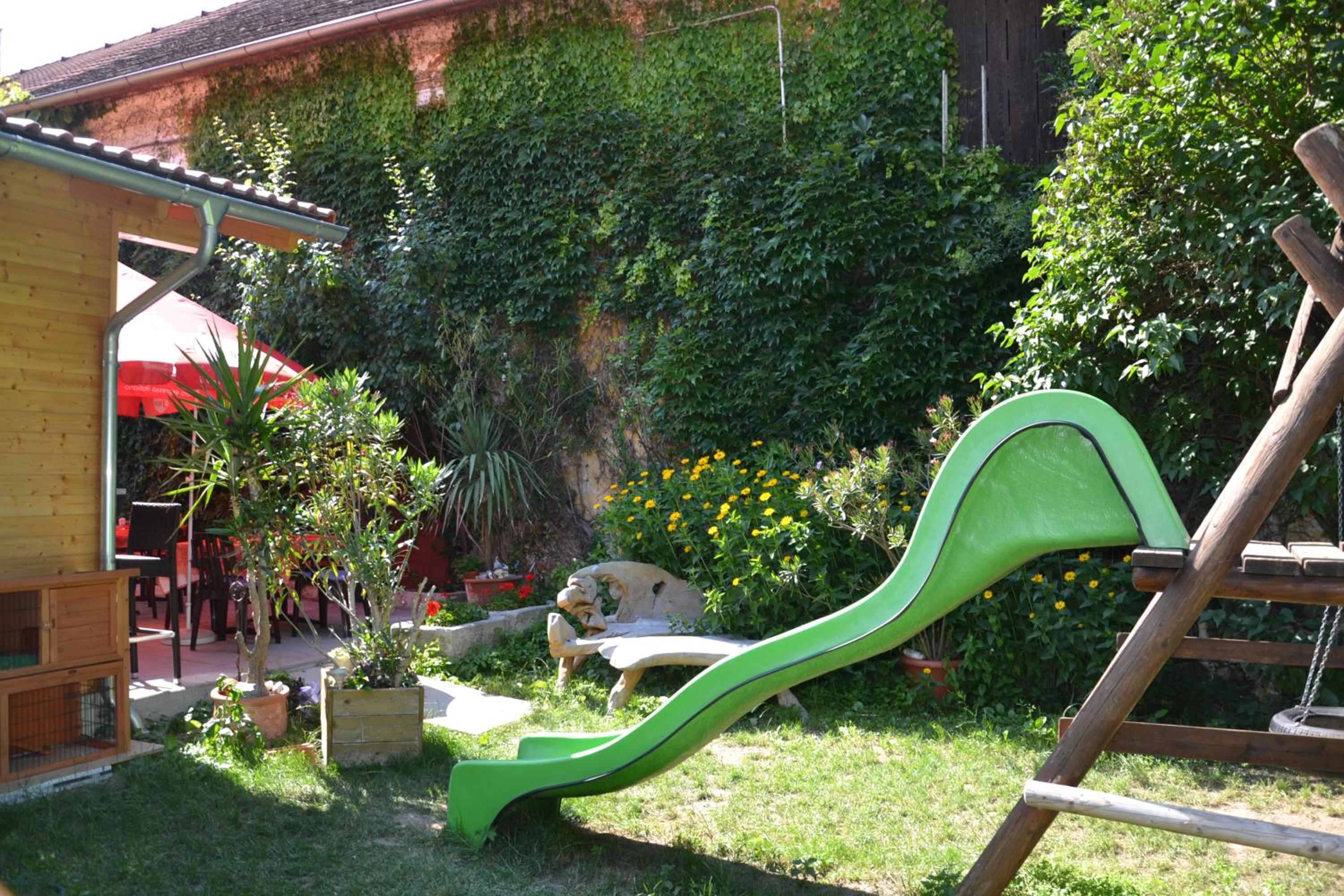 Photo 29