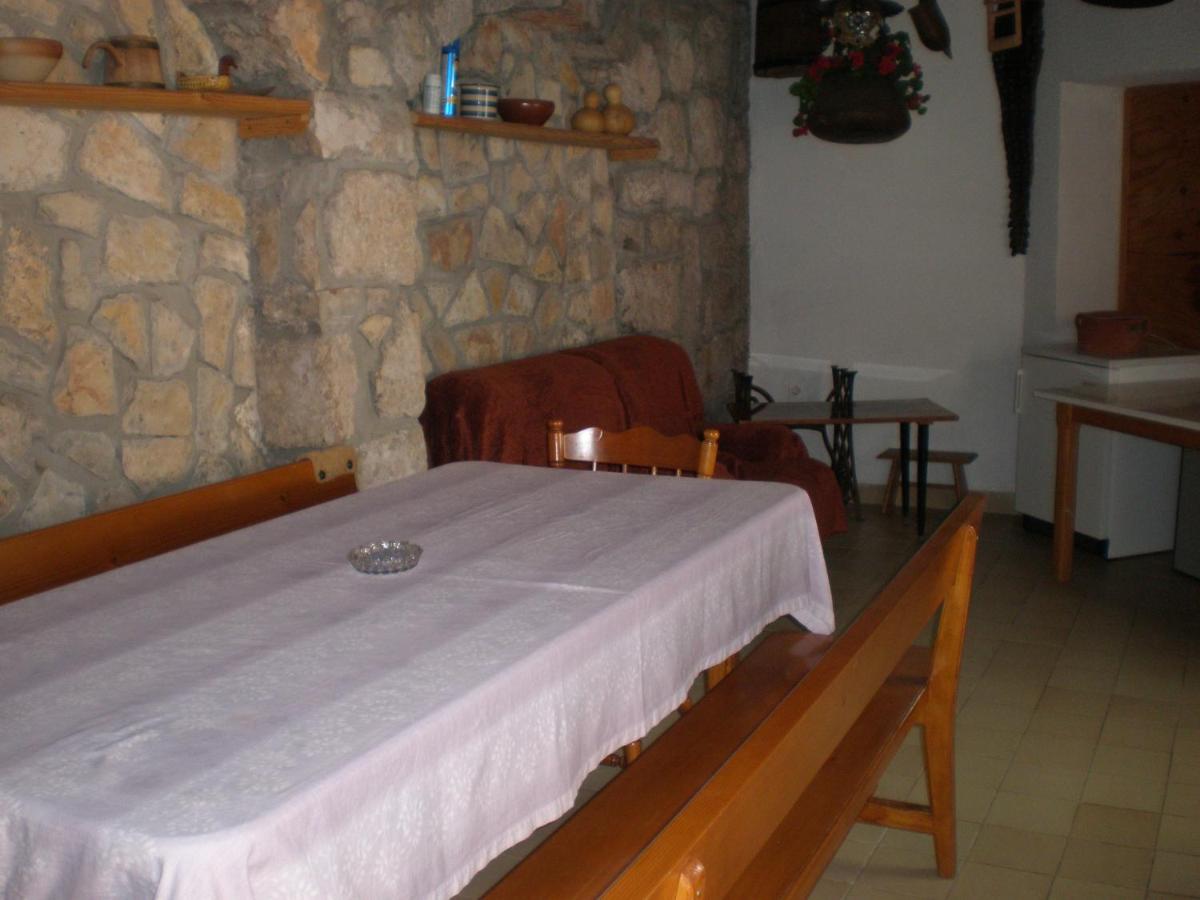 Photo 27