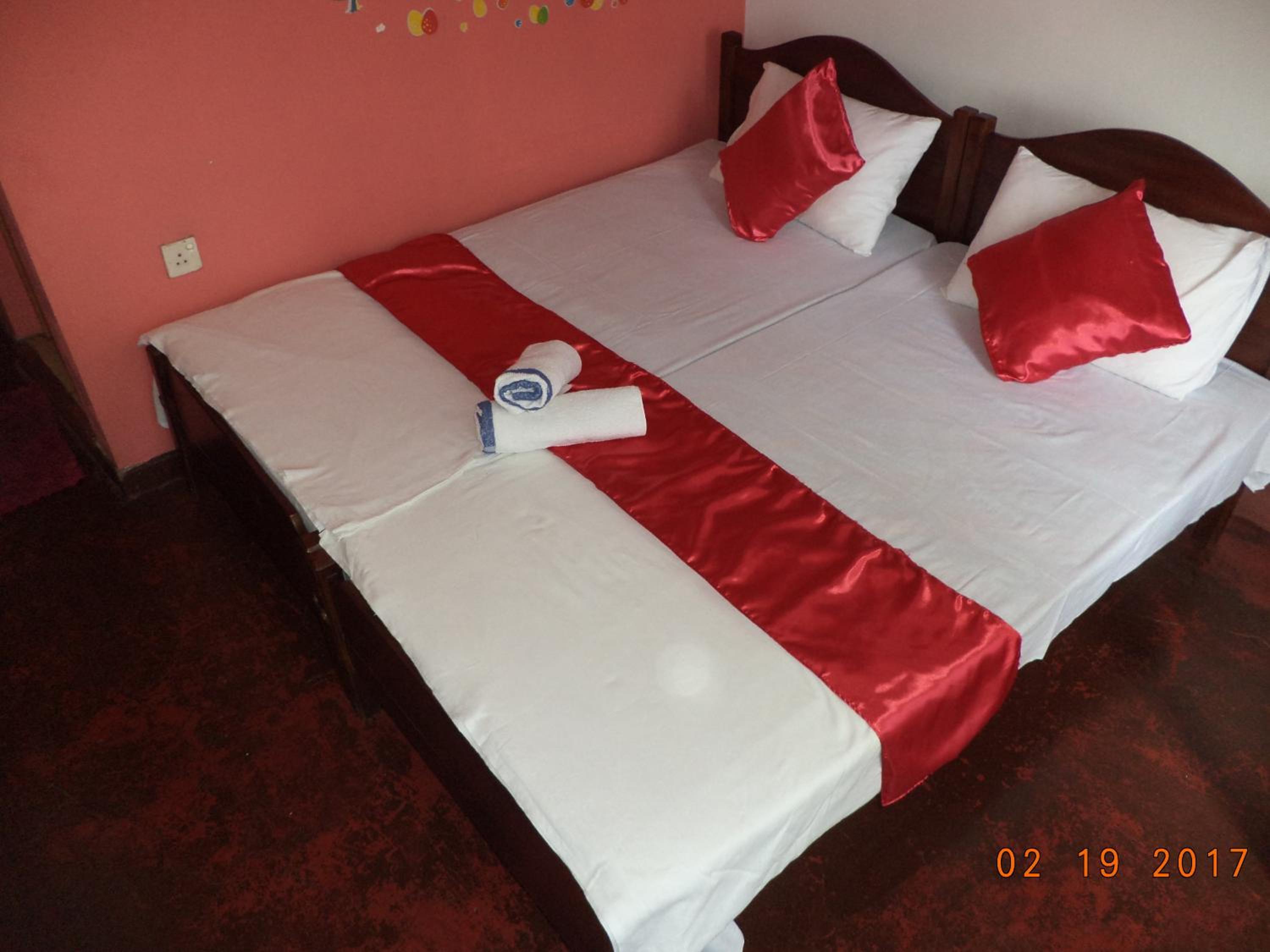 Photo 9