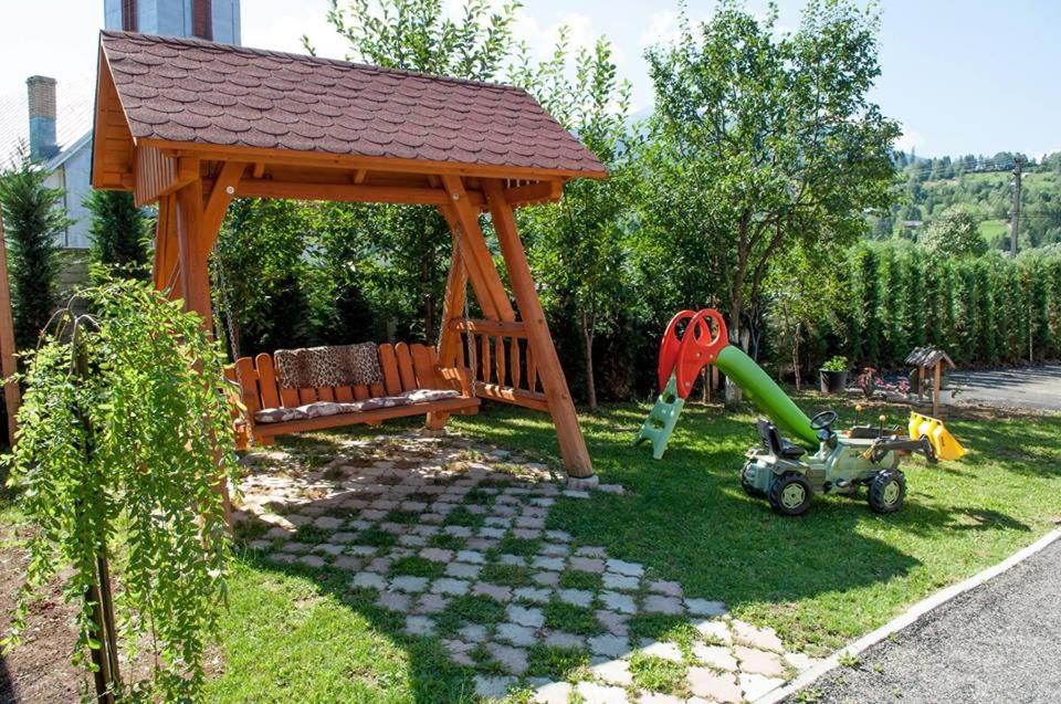 Photo 27