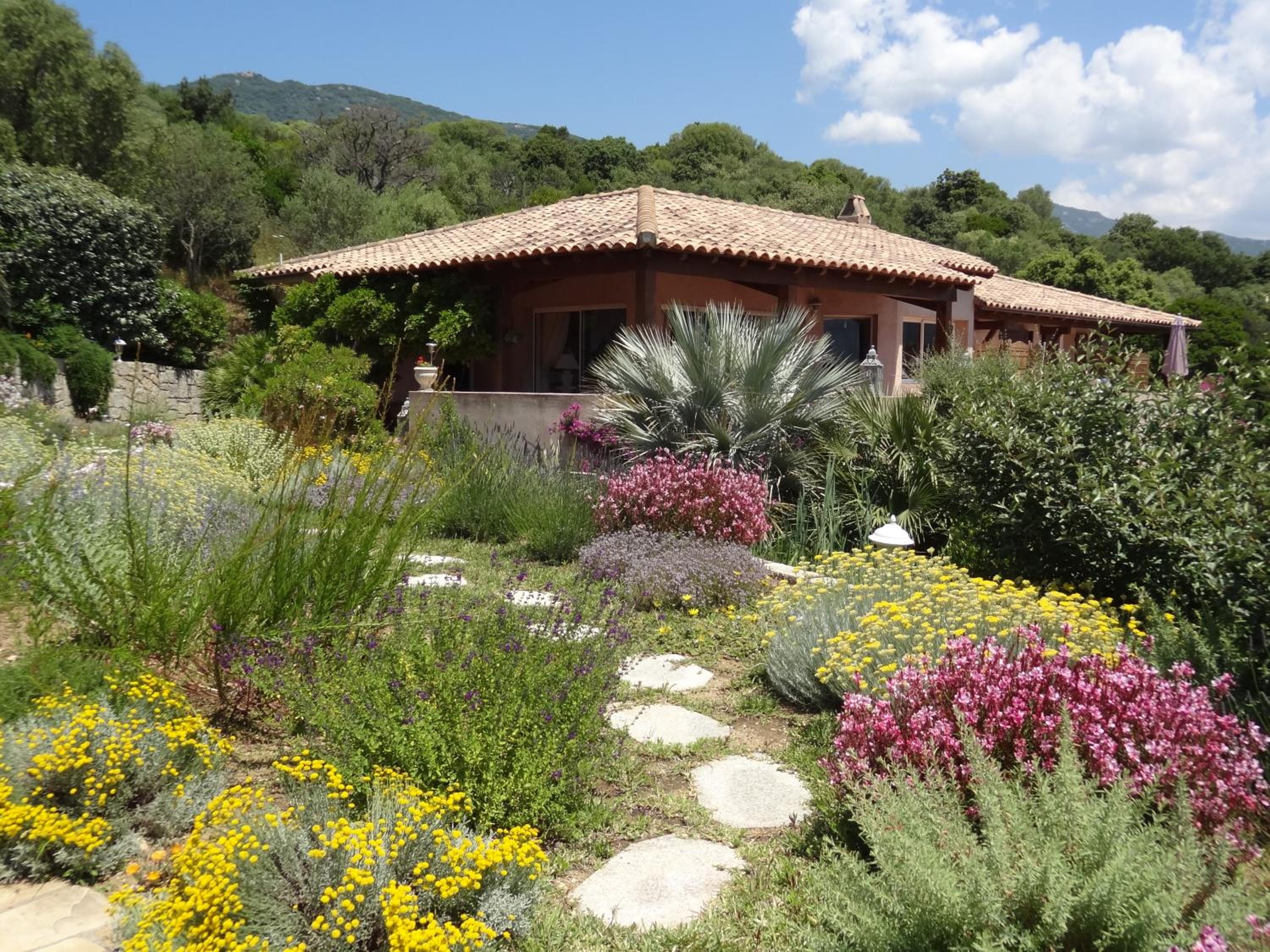 Villa Vetricella Corse Sud view 4