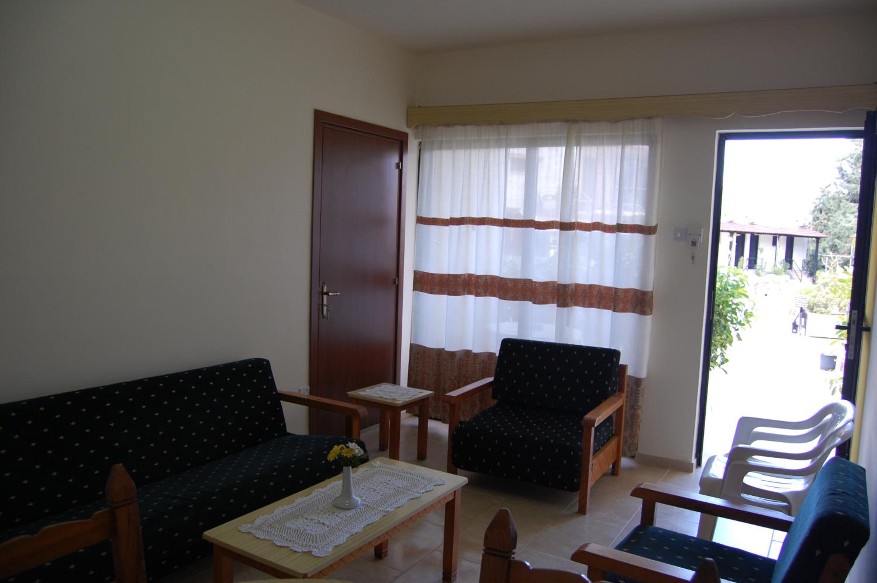 Nicos & Olympia Apartments