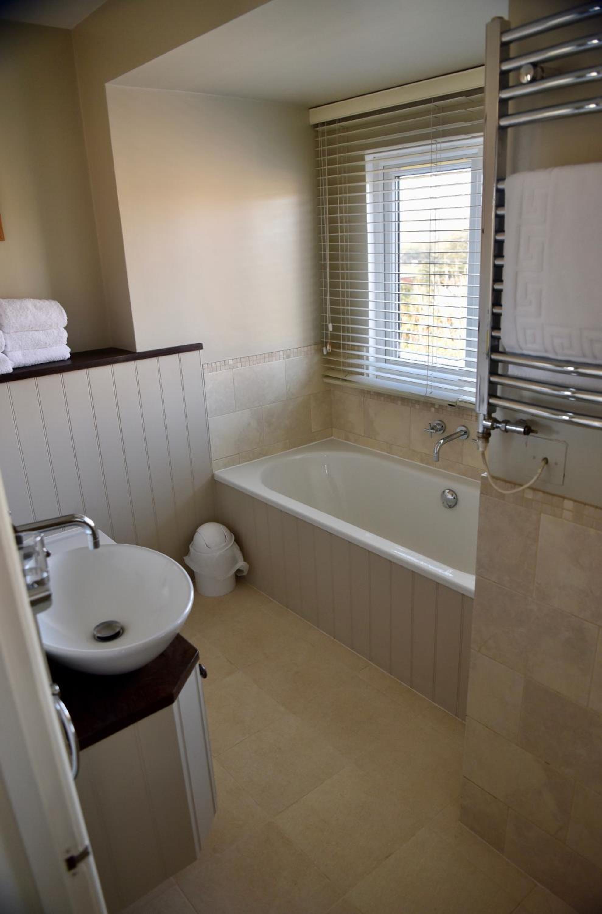 Lorne House Bed & Breakfast view 2