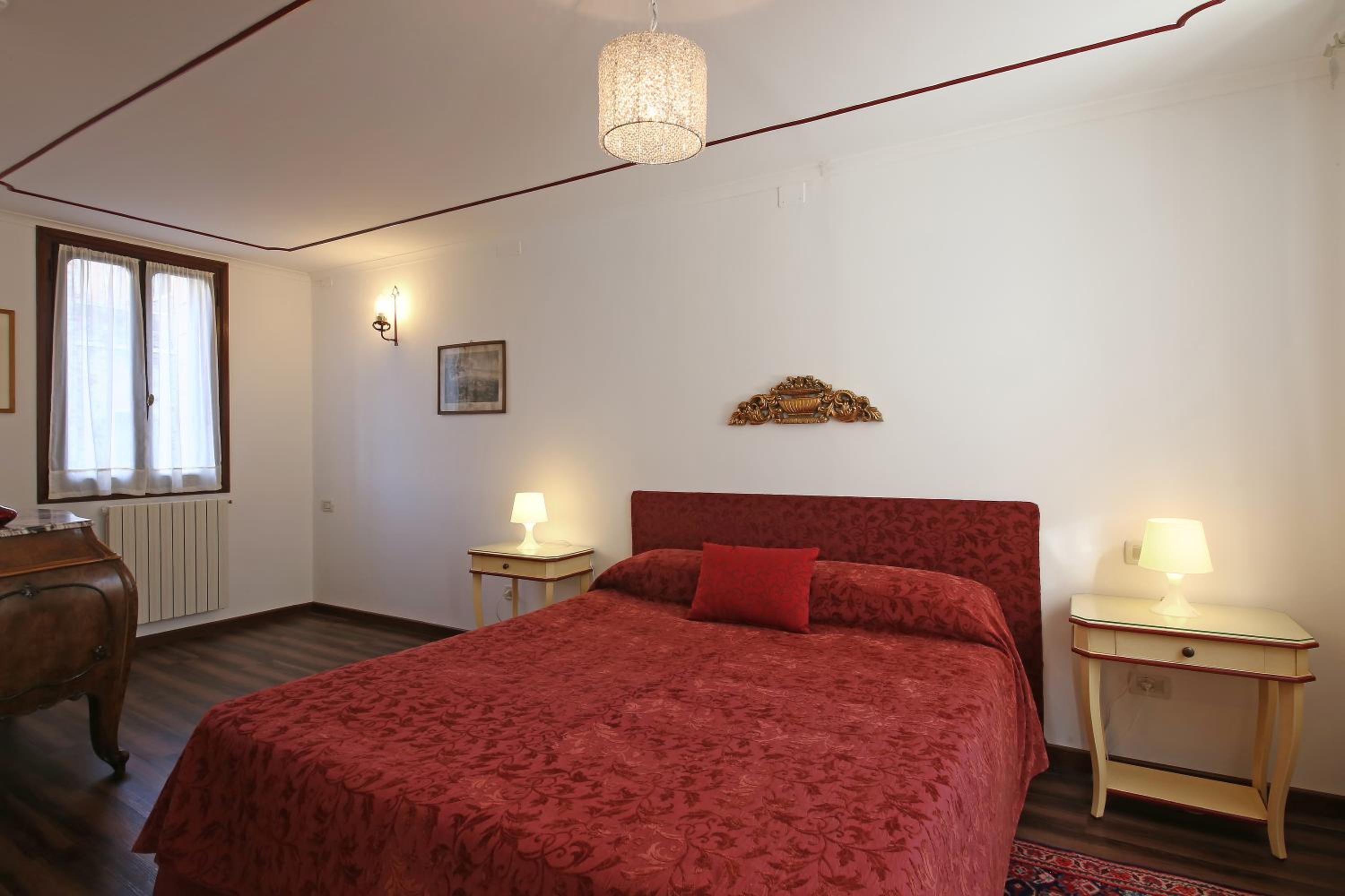 Appartamenti inside Palazzo Foscarini