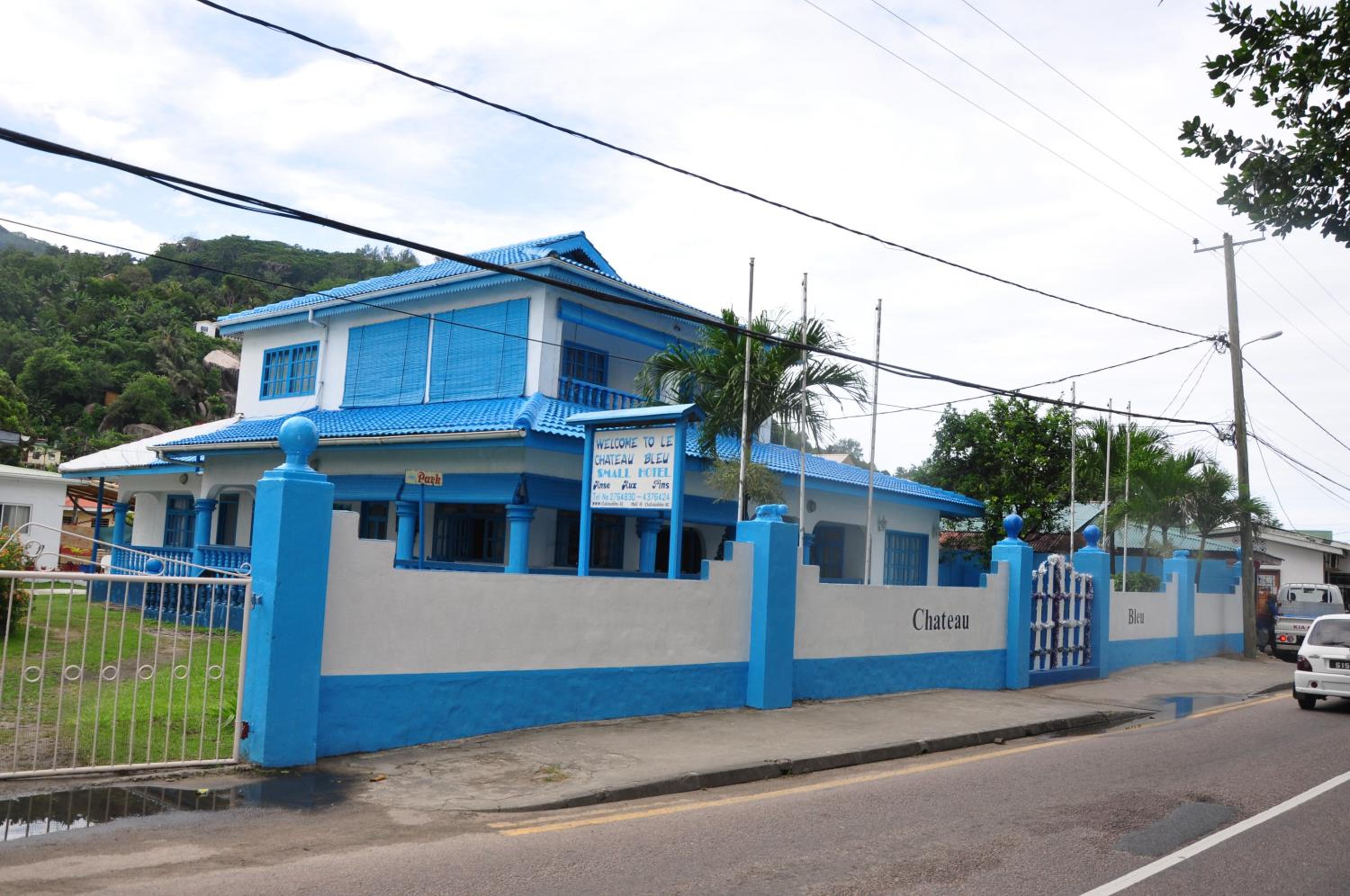 Le Chateau Bleu