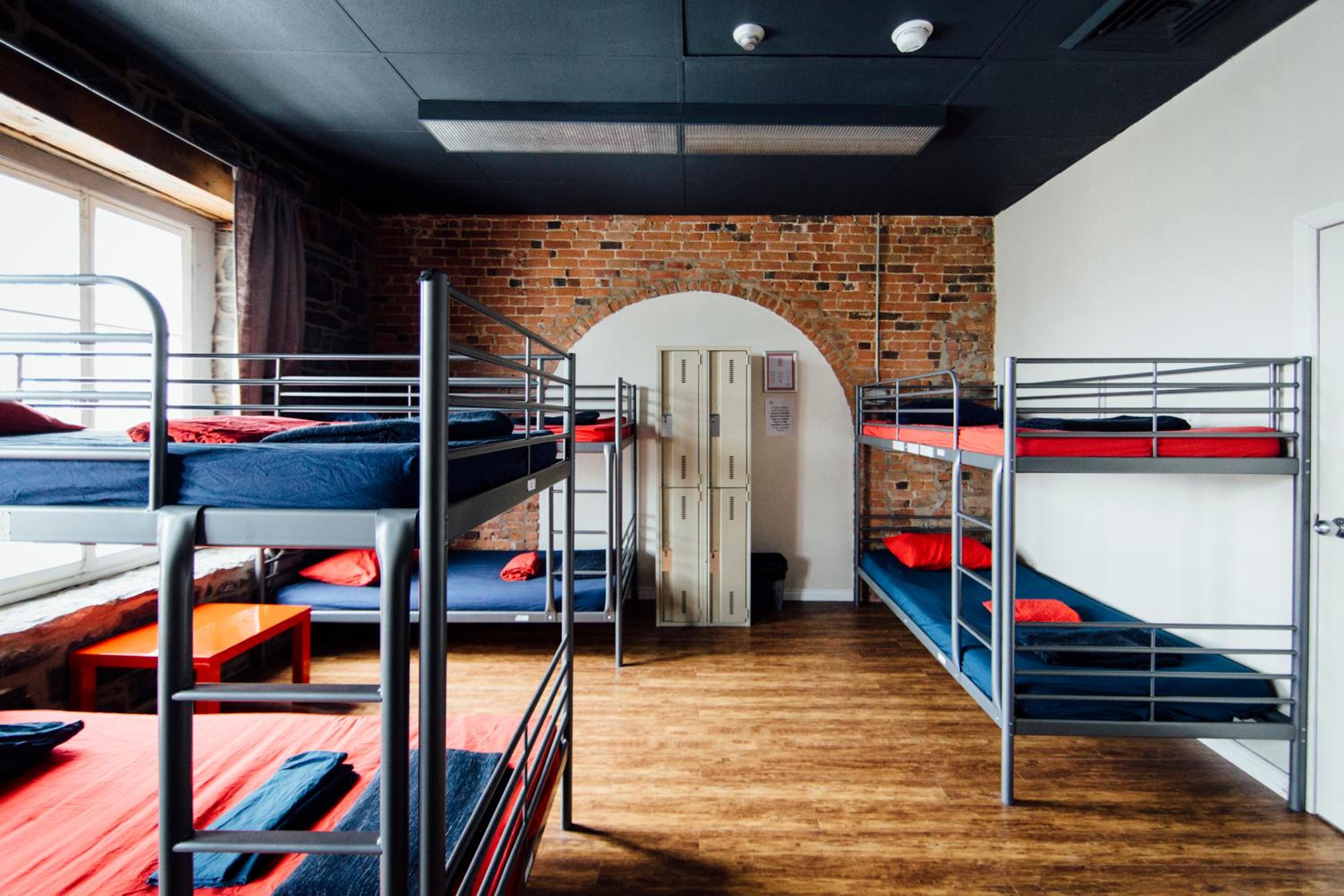 Alt Hostel