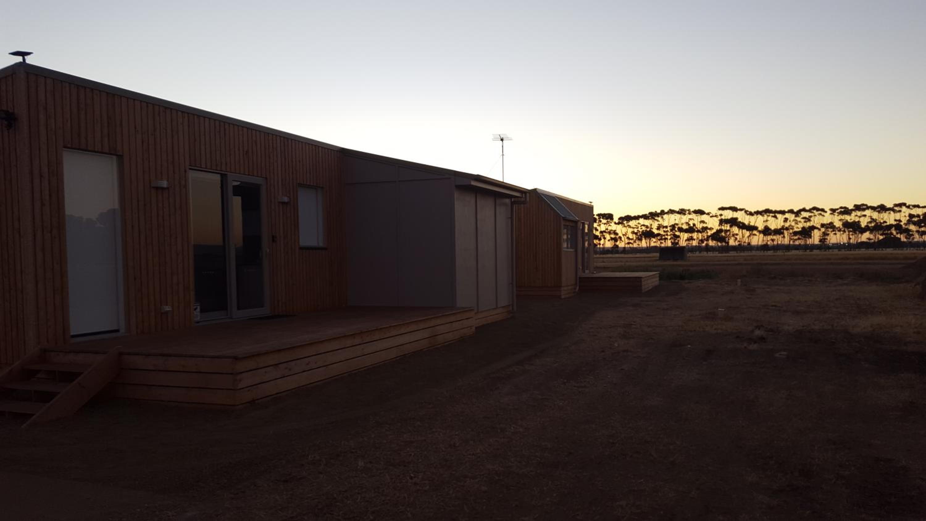 Lara Lodge