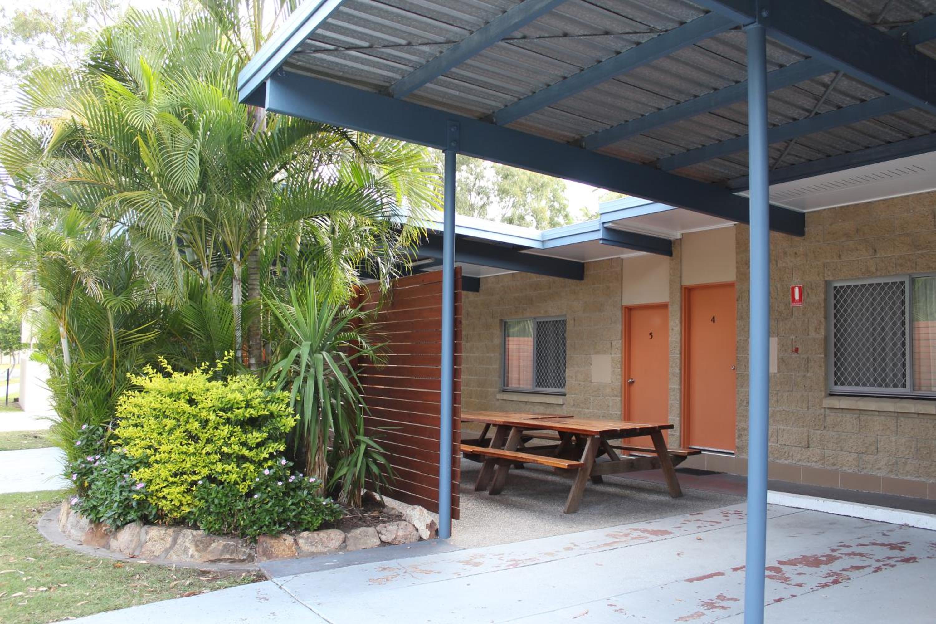 Mango Tree Motel - Property Image 28