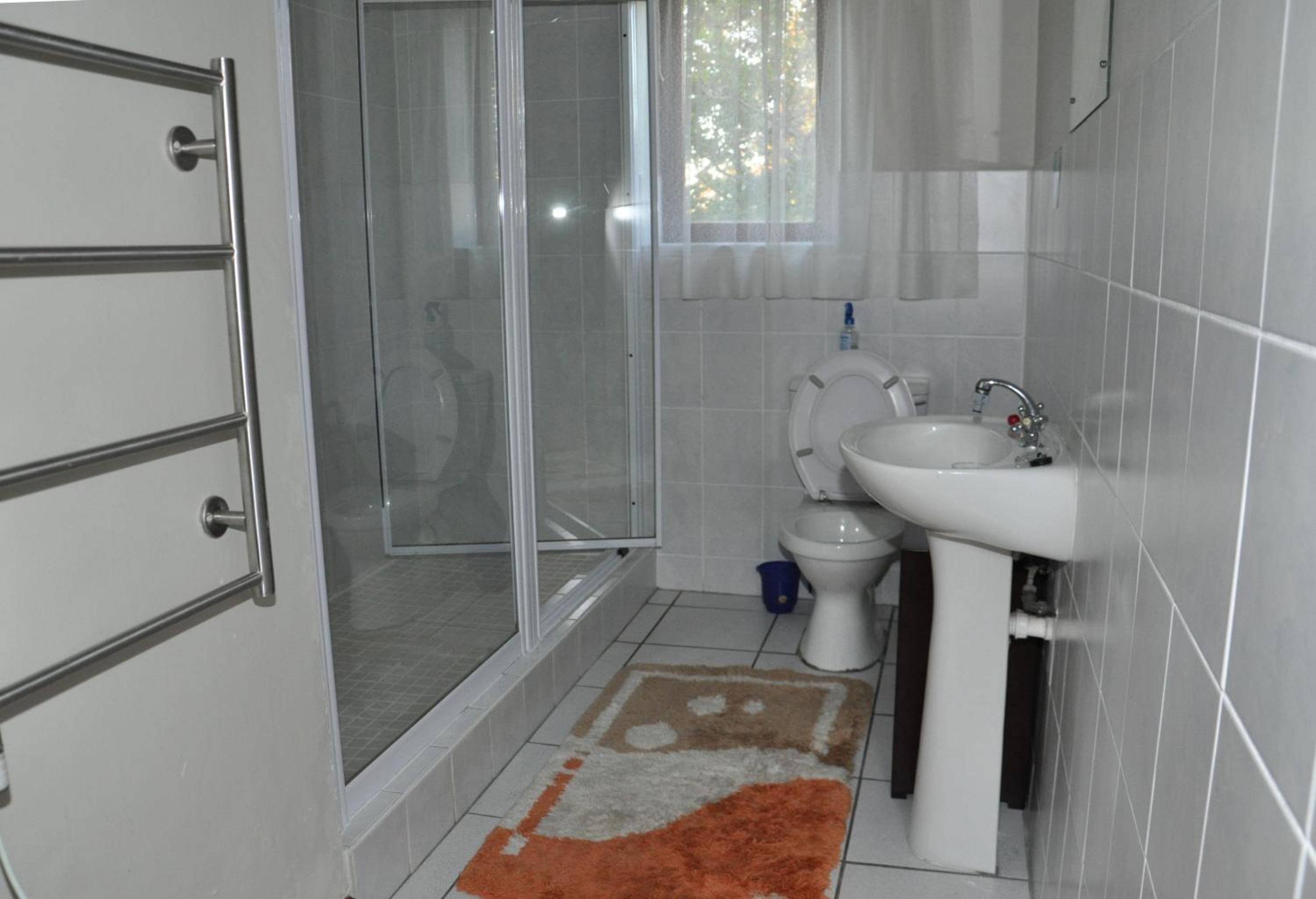 Hermanus AT HOME