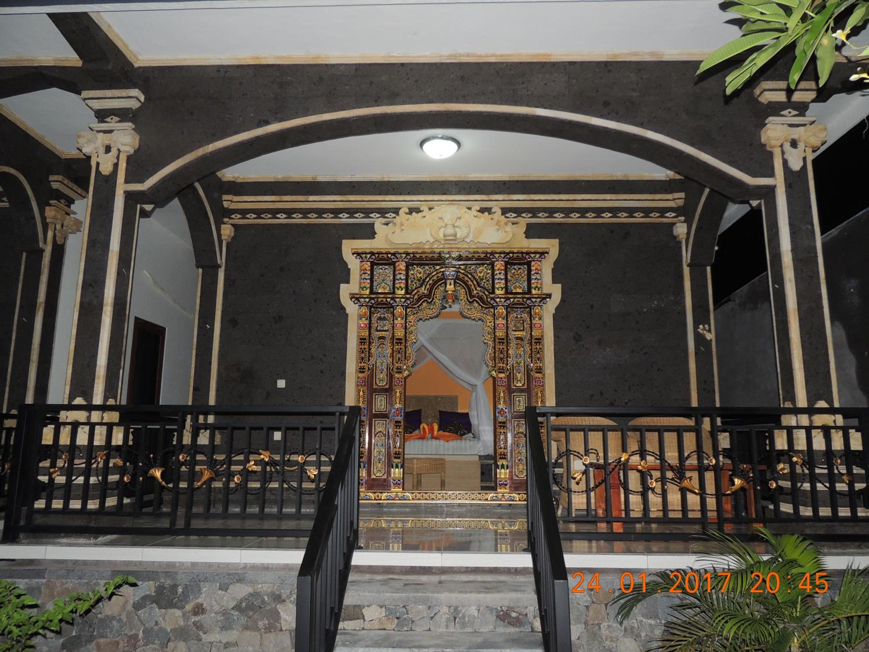 Photo 28