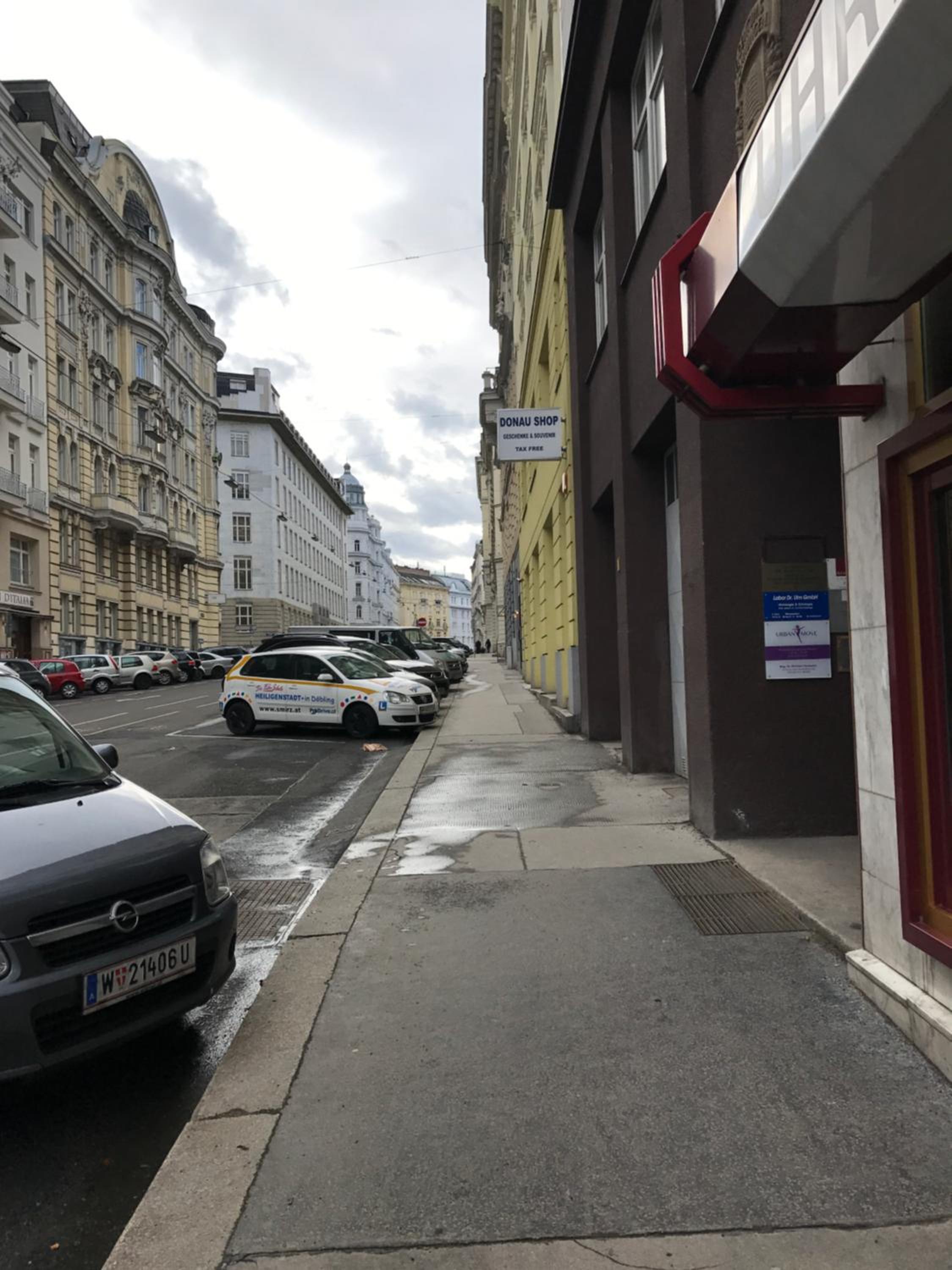 Apartment Domino