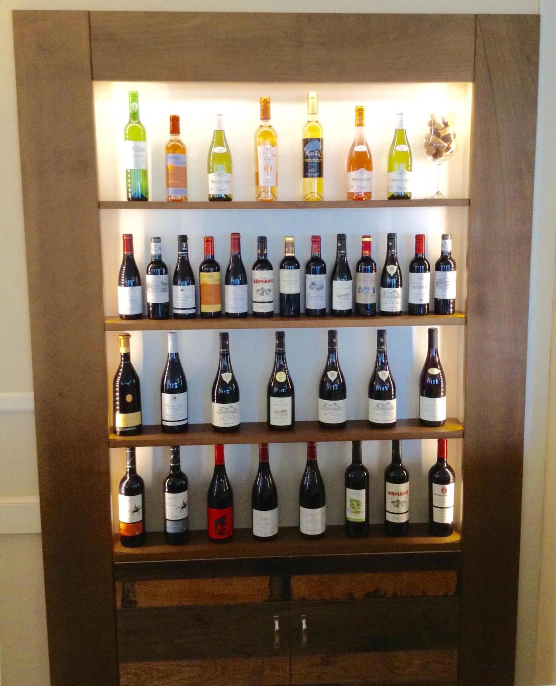 bar