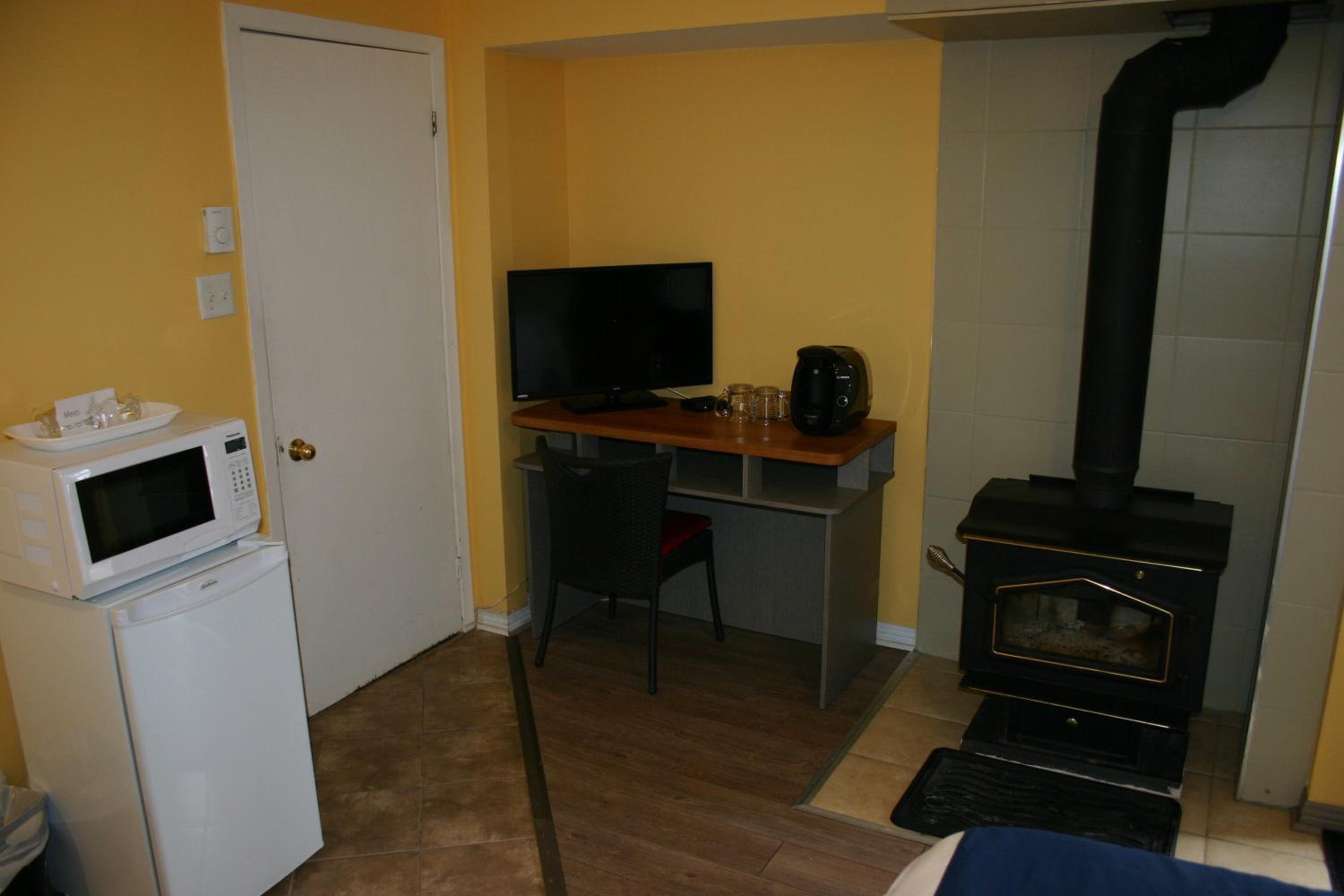 Motel des Pentes et Suites