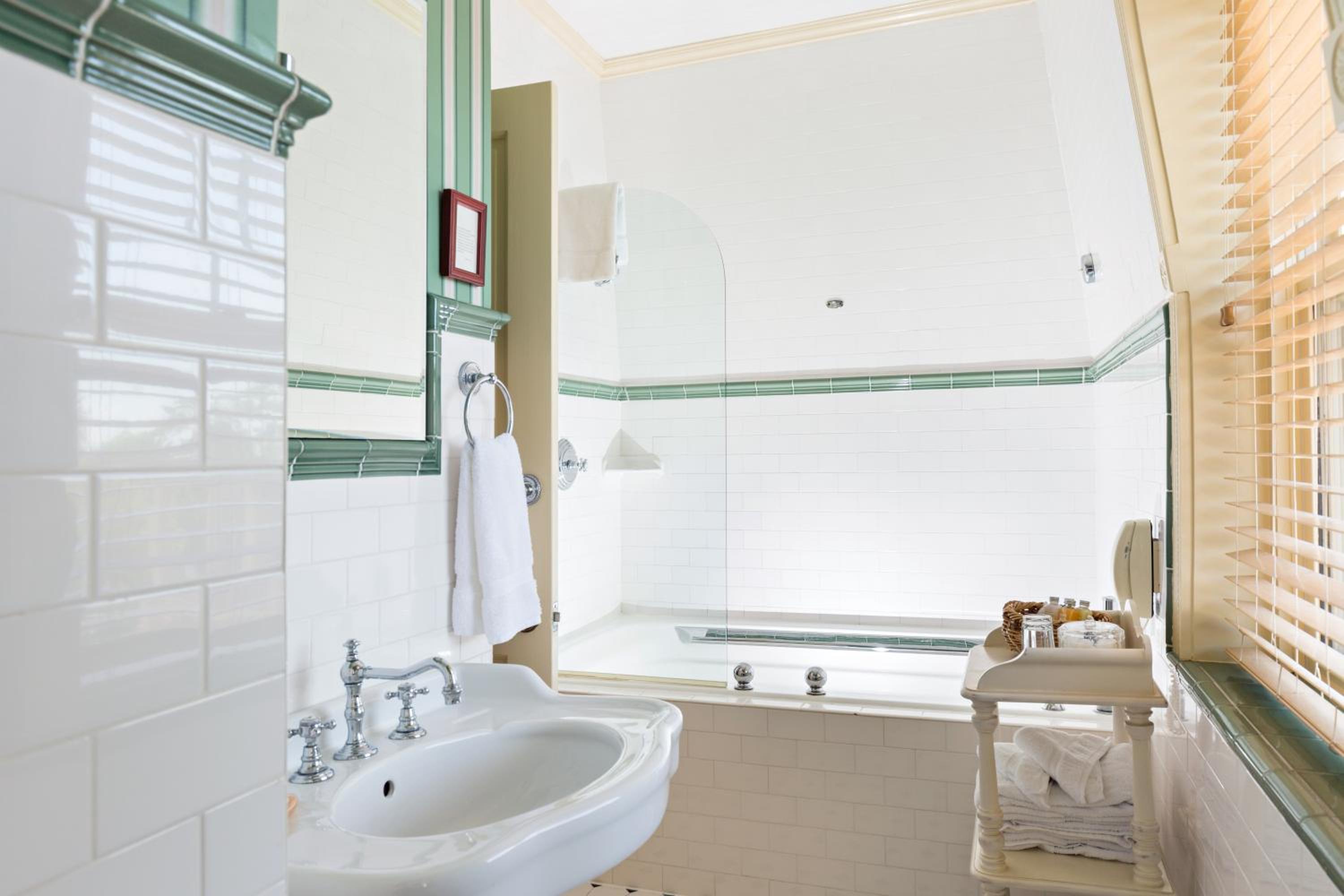 Brass Key Guesthouse Adults Only