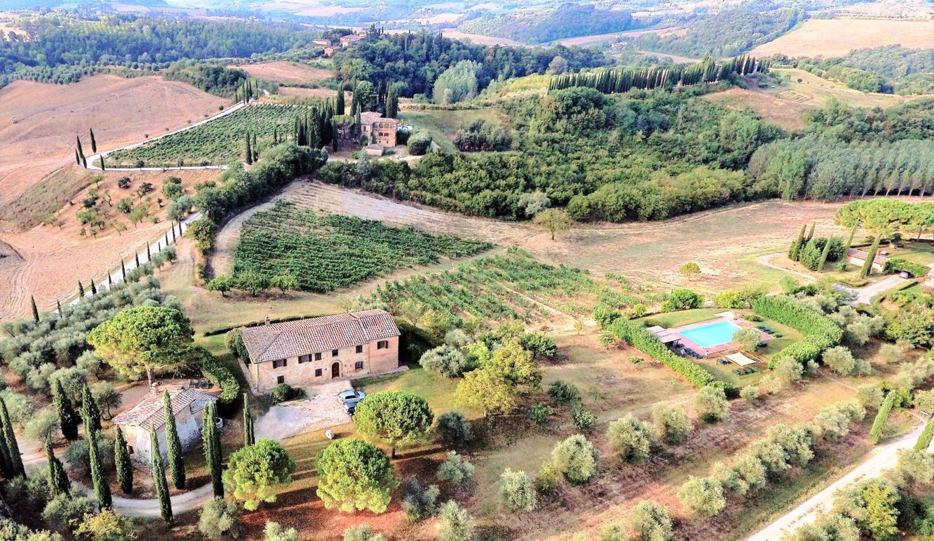 Villa Colombaio view 4