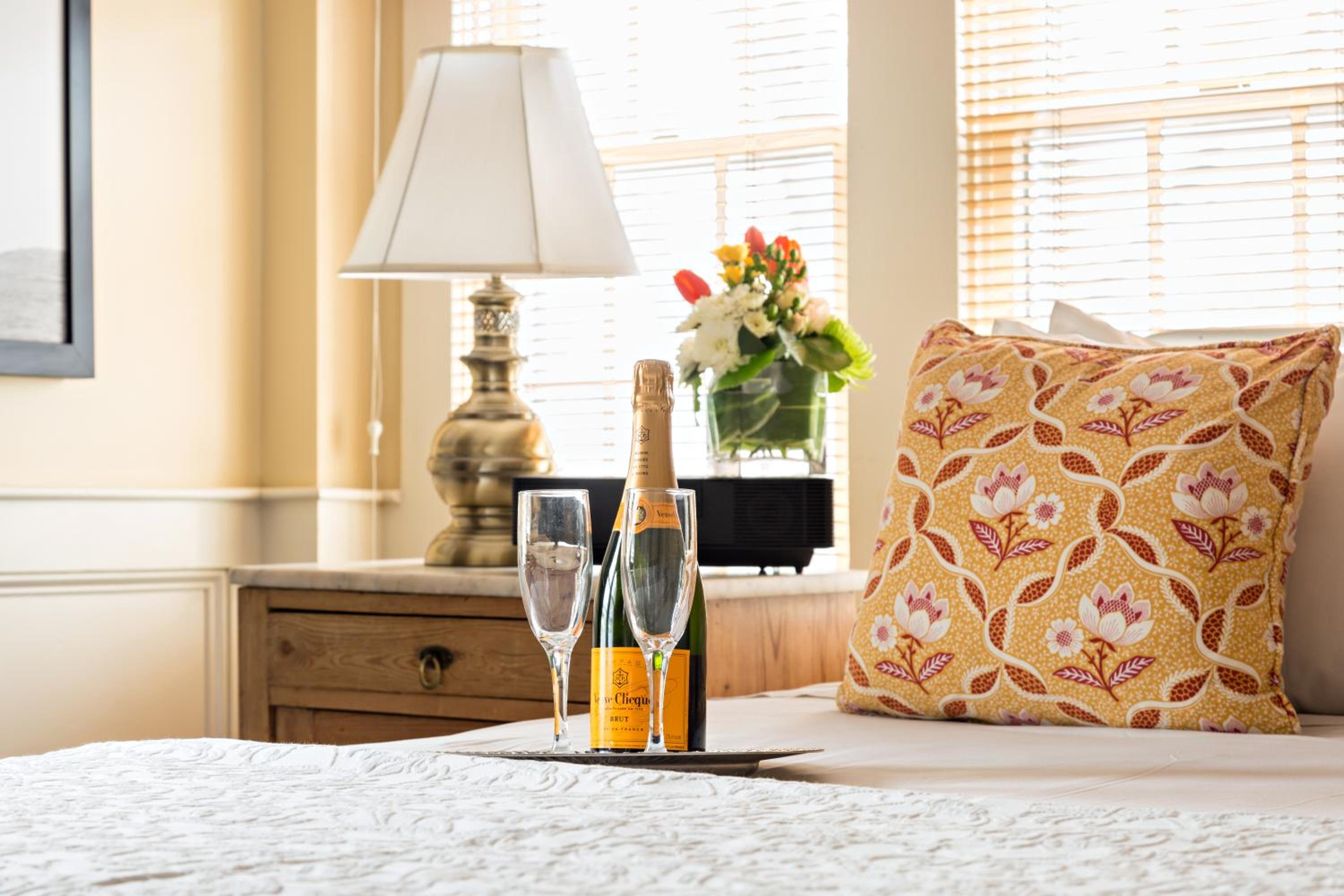Brass Key Guesthouse Adults Only