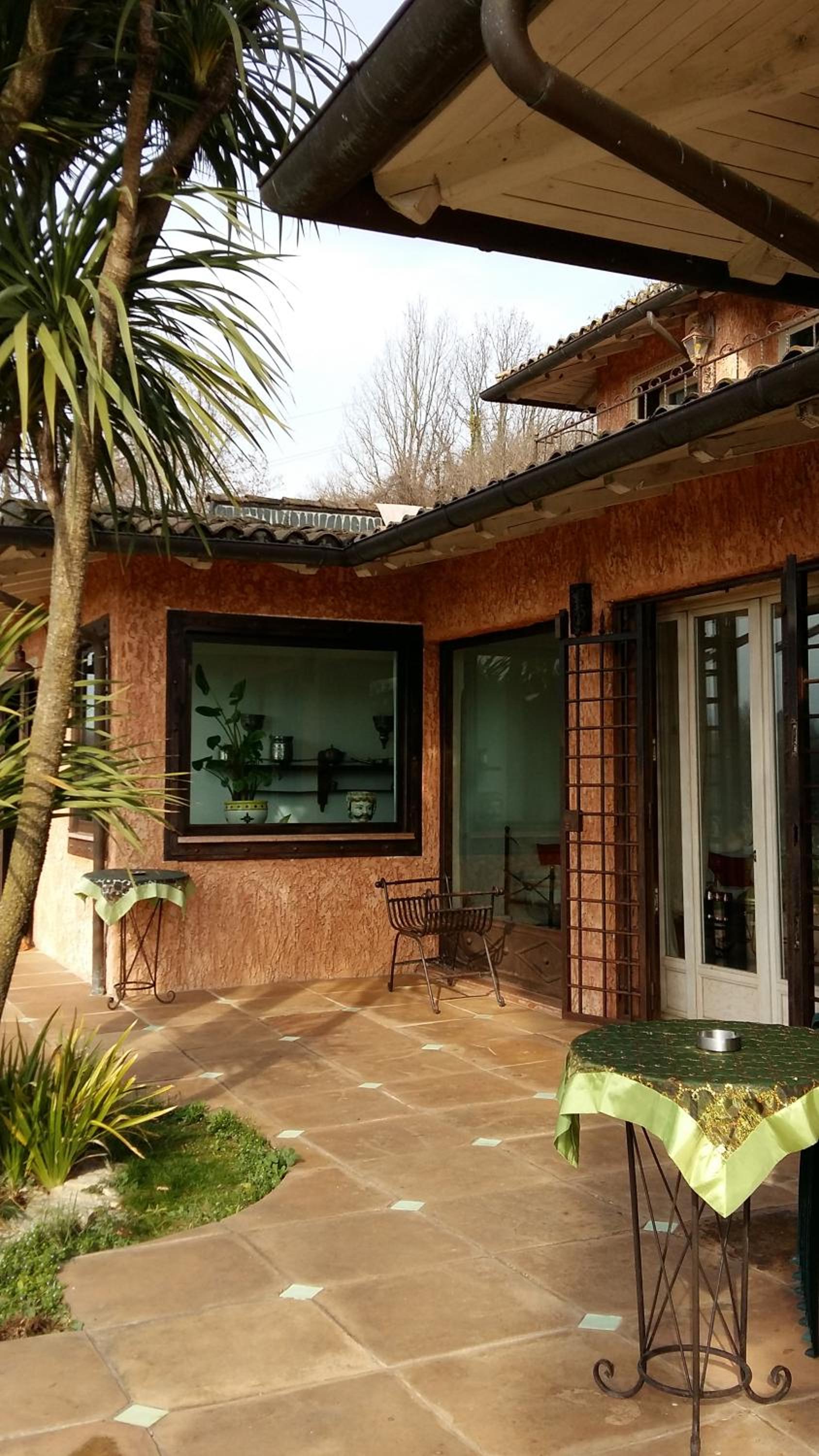VillaOriental Valmontone
