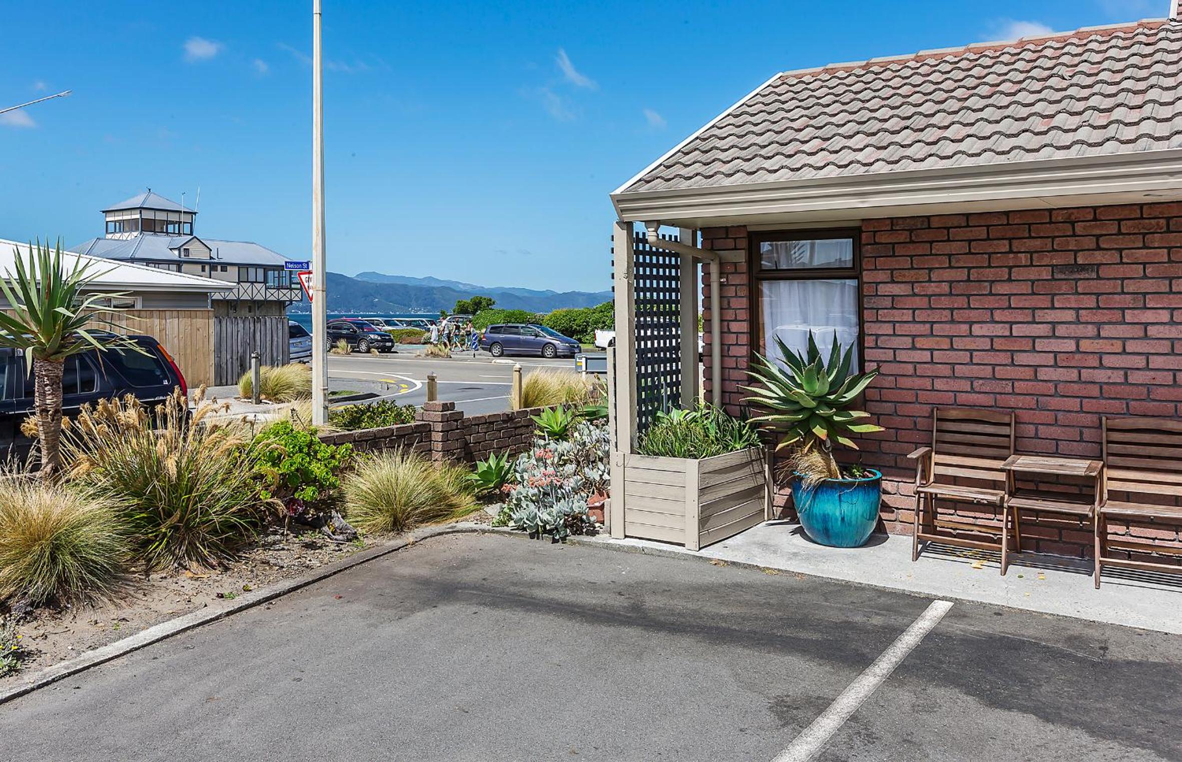 Foreshore Motor Lodge