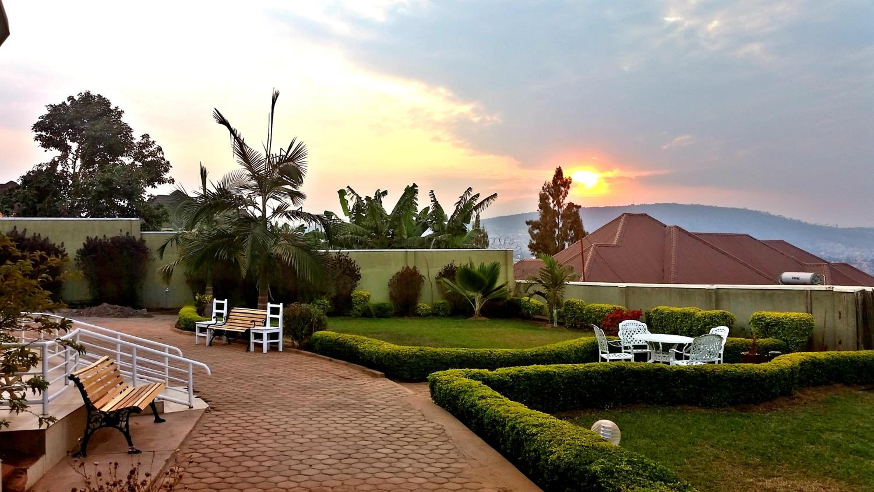 Yambi Guesthouse
