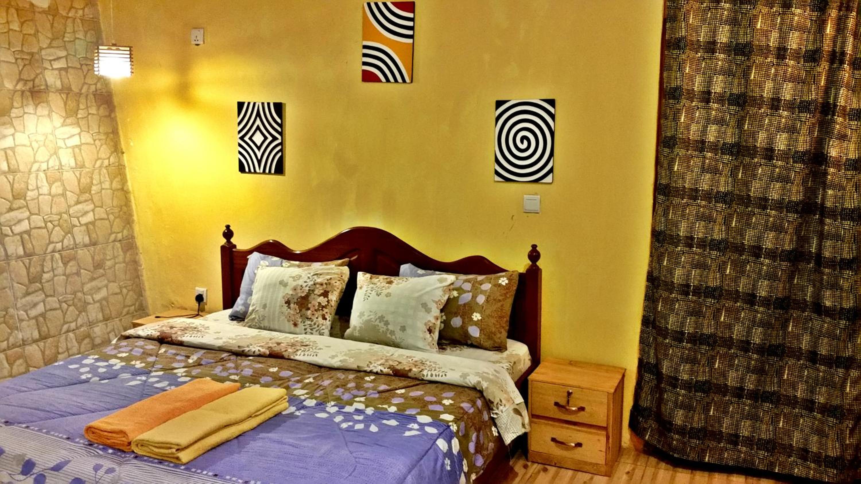 Yambi Guesthouse
