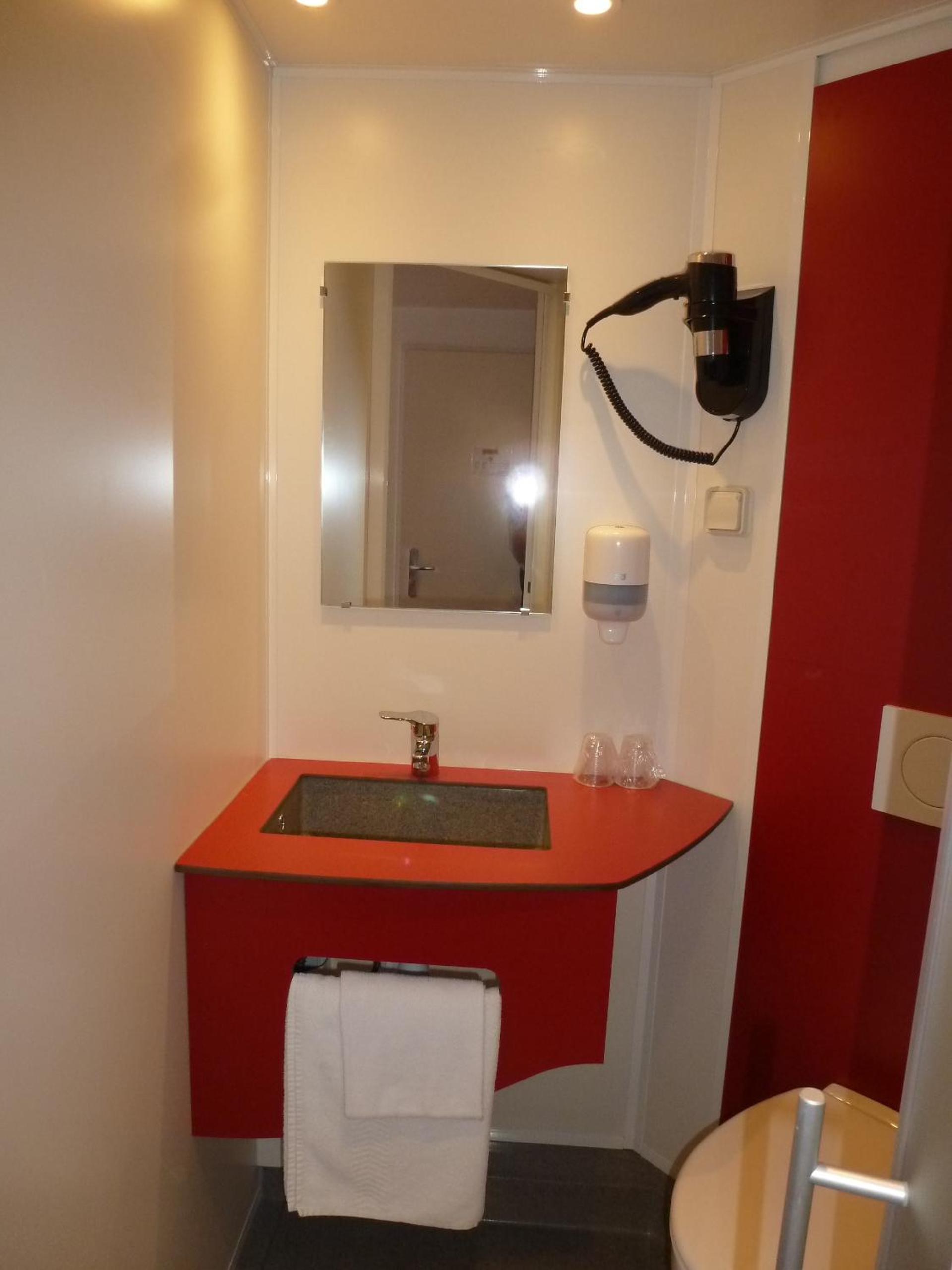 initial by balladins Bordeaux / Eysines - Property Image 7